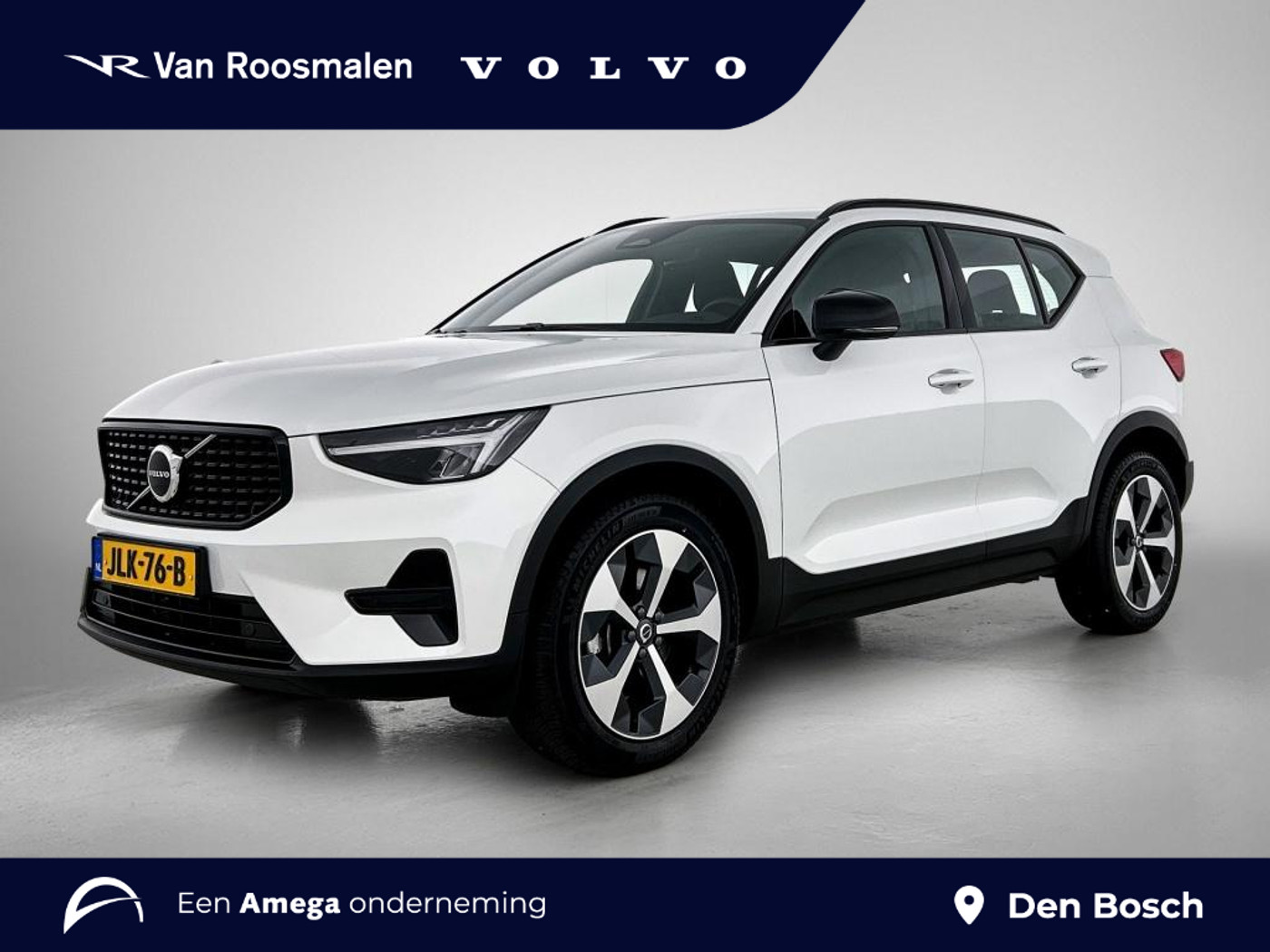 Volvo XC40 2.0 B4 Plus Dark | Trekhaak | 2025 - voorkant
