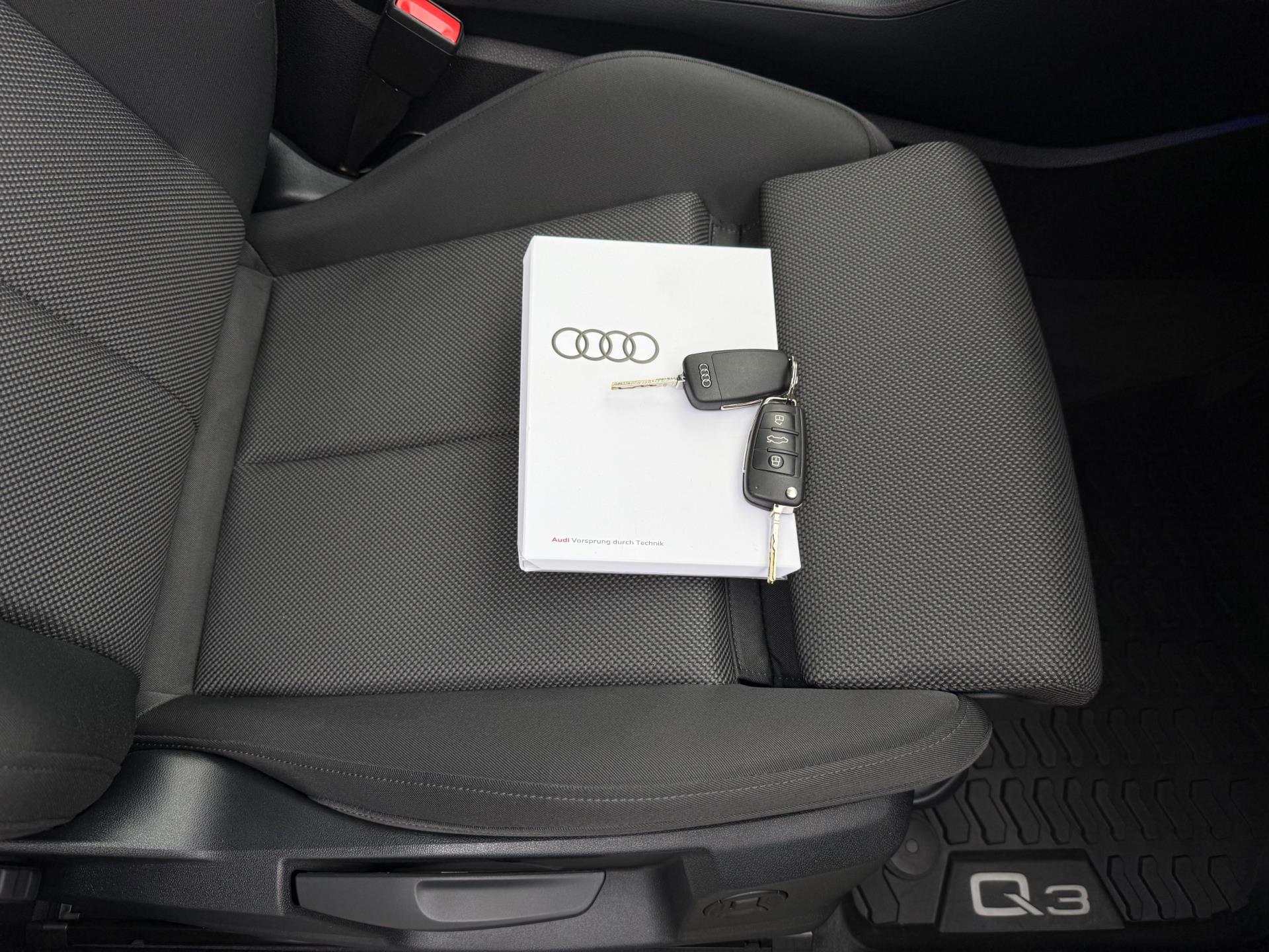 Foto van Audi Q3 E-tron