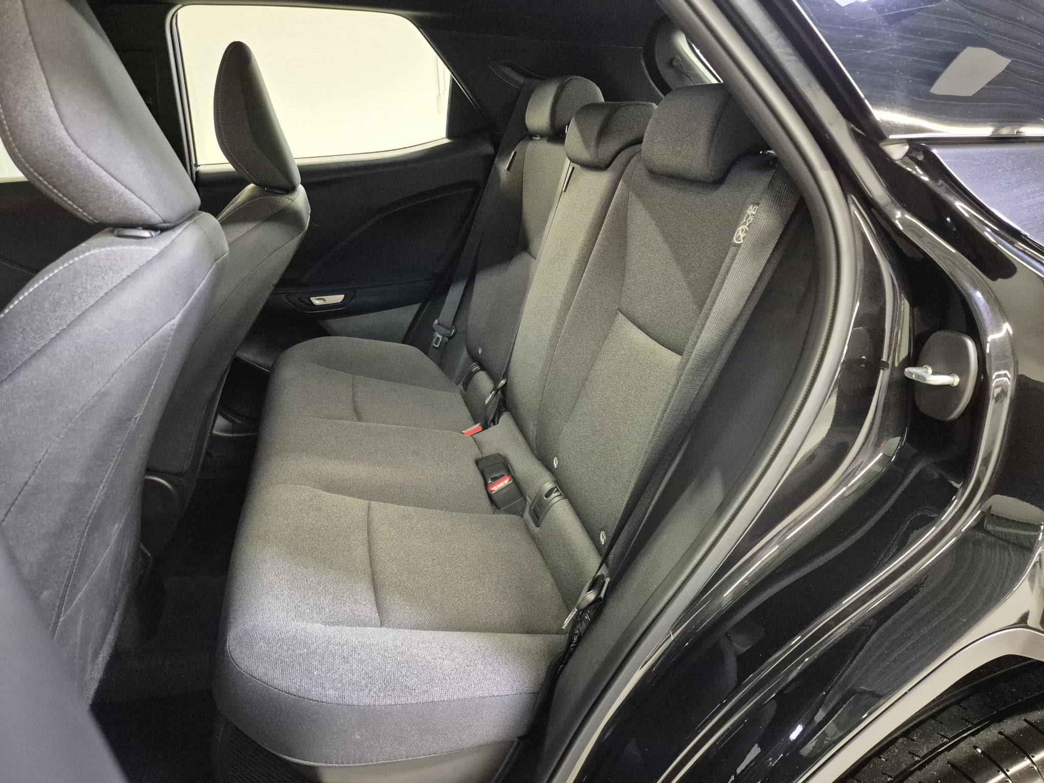 Foto van Lexus Lexus LBX