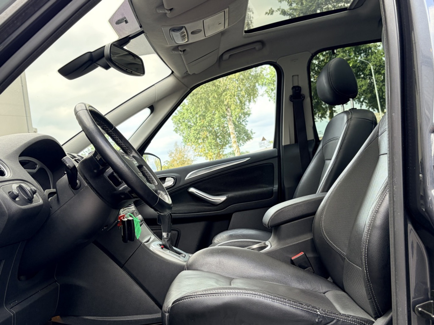 Foto van Ford S-max
