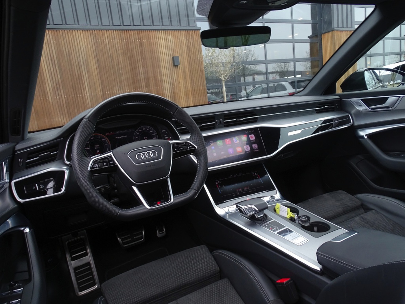 Foto van Audi A6 55 TFSI E