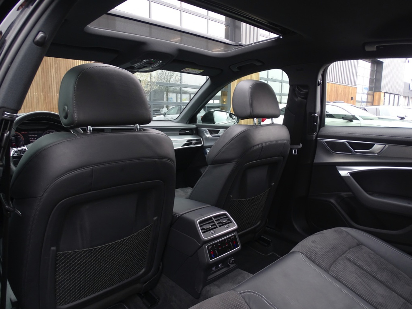 Foto van Audi A6 55 TFSI E