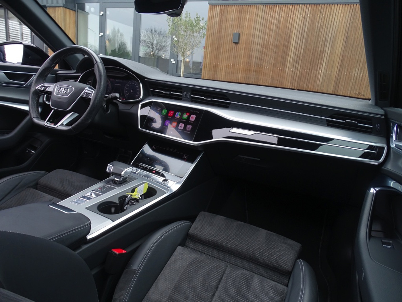 Foto van Audi A6 55 TFSI E