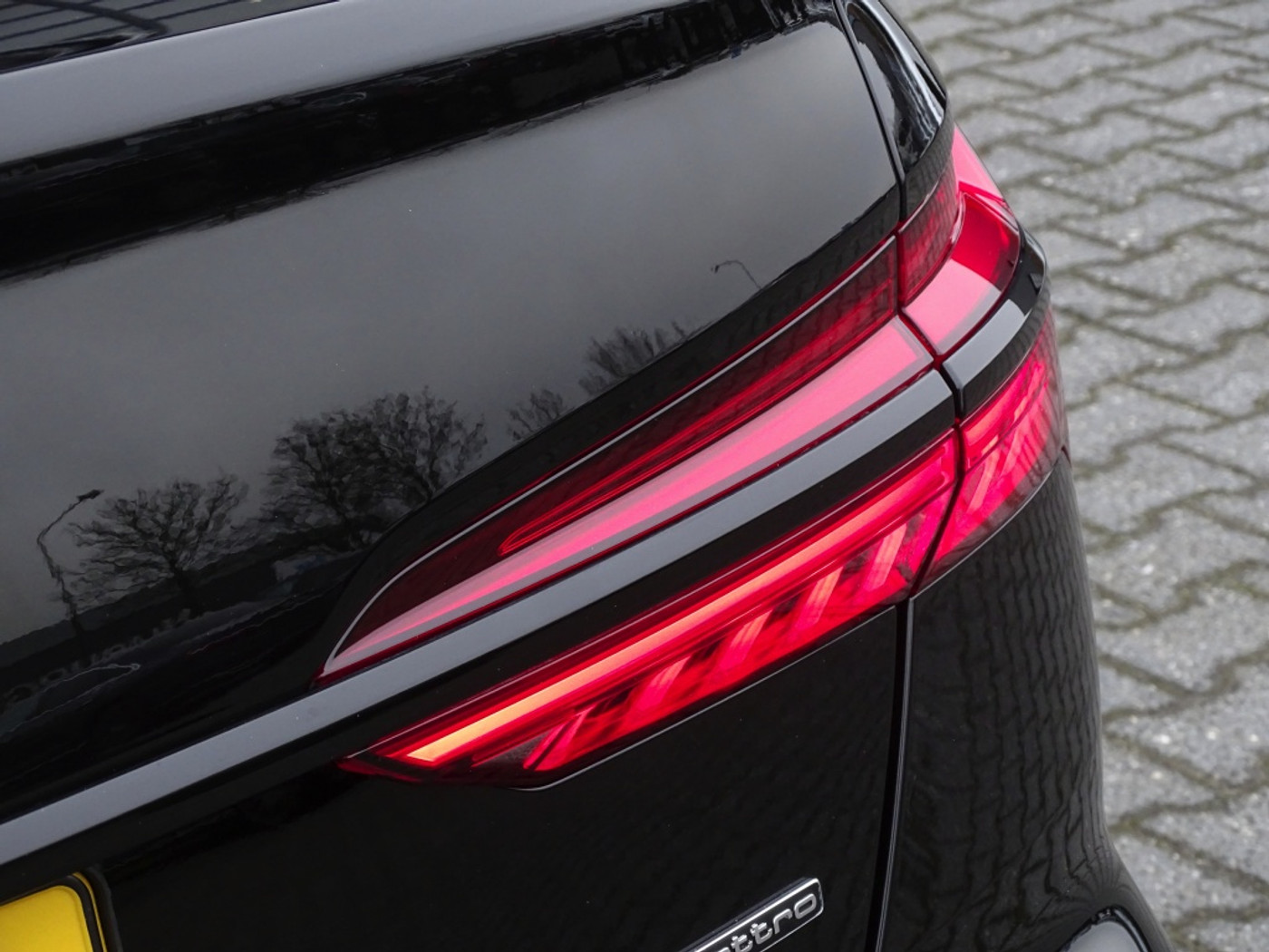 Foto van Audi A6 55 TFSI E