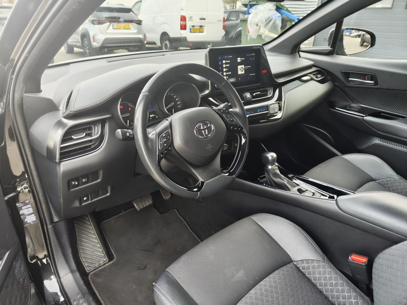 Foto van Toyota Toyota C-hr