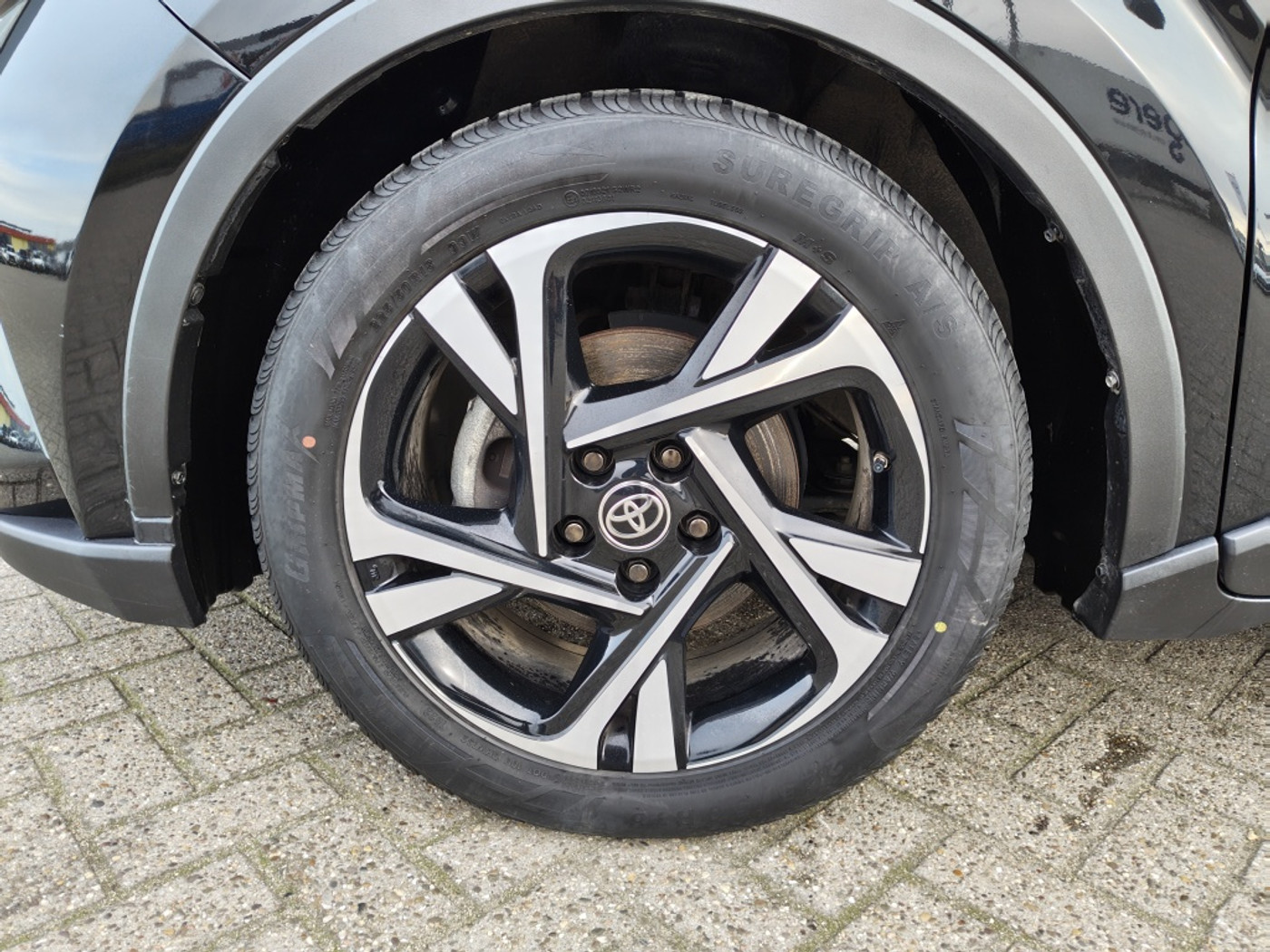 Foto van Toyota Toyota C-hr