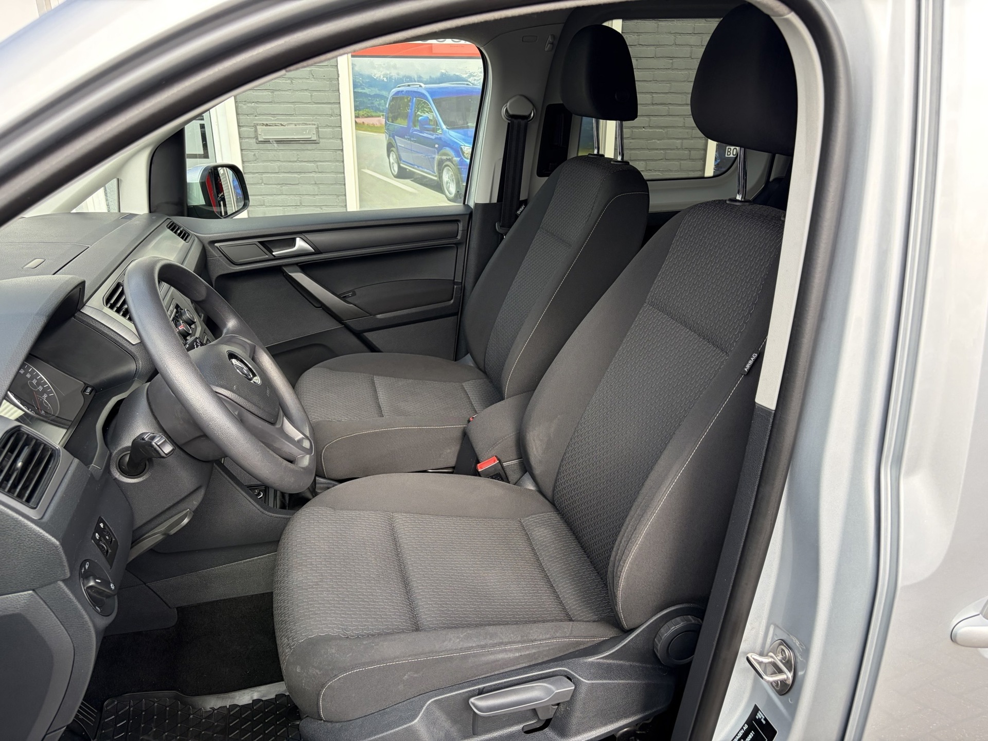 Foto van Volkswagen Caddy Combi