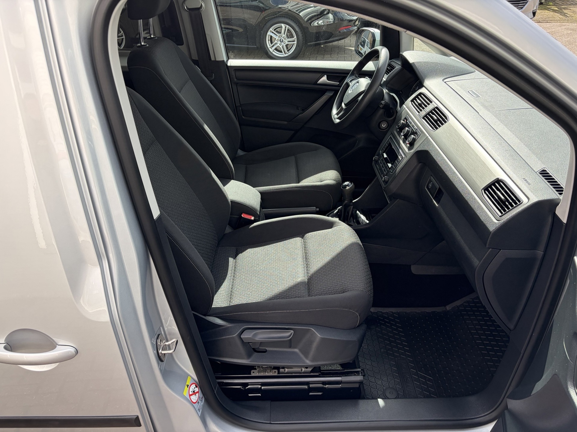 Foto van Volkswagen Caddy Combi