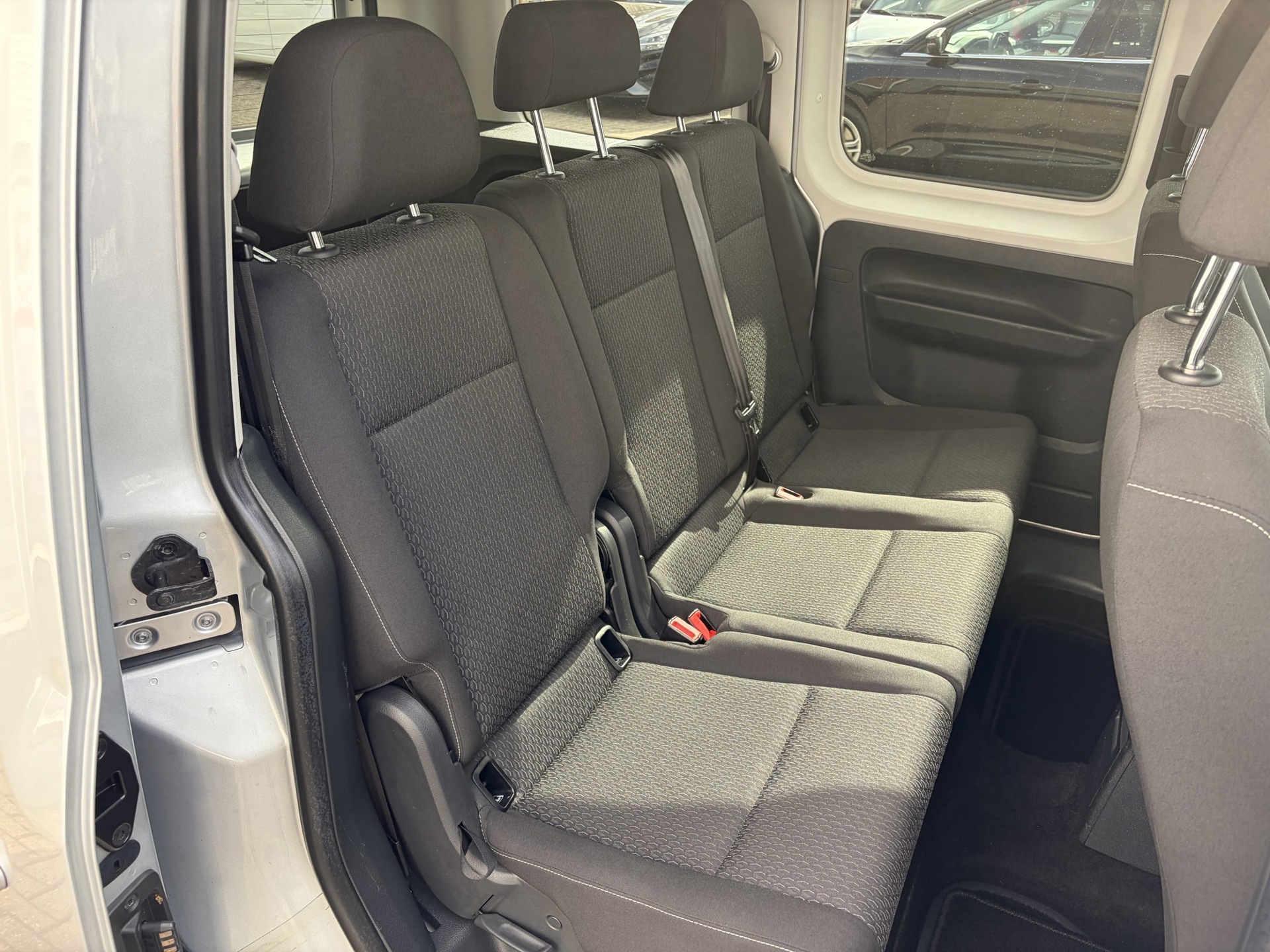 Foto van Volkswagen Caddy Combi