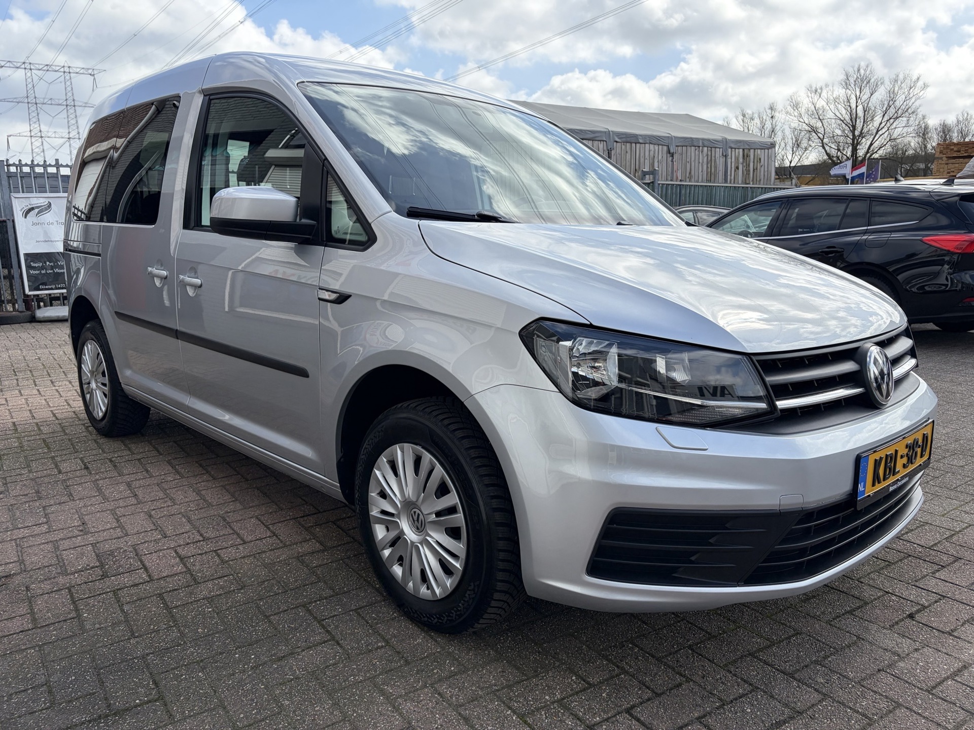 Foto van Volkswagen Caddy Combi
