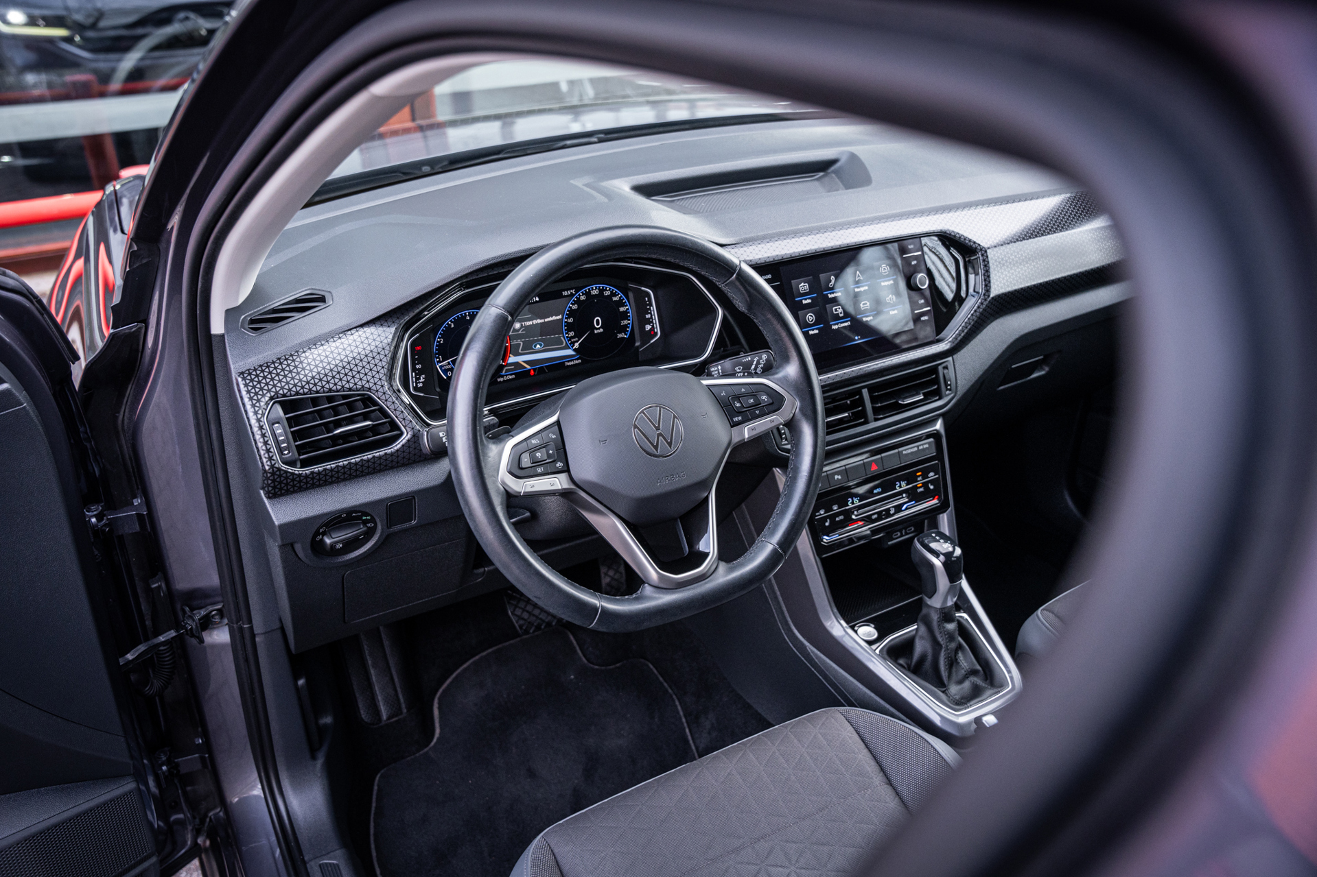 Foto van Volkswagen T-cross