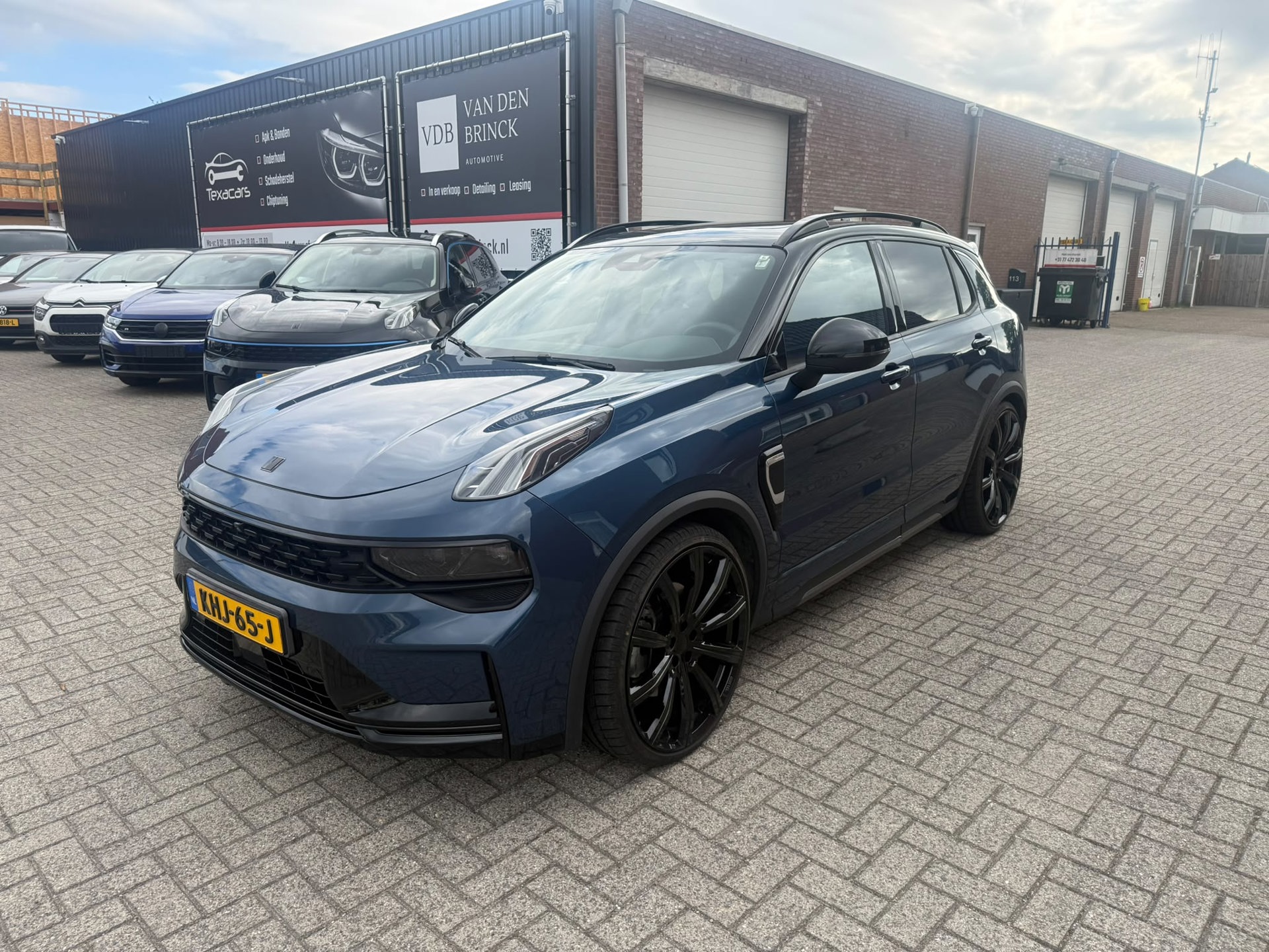 Foto van Lynk&co LYNK & Co 01