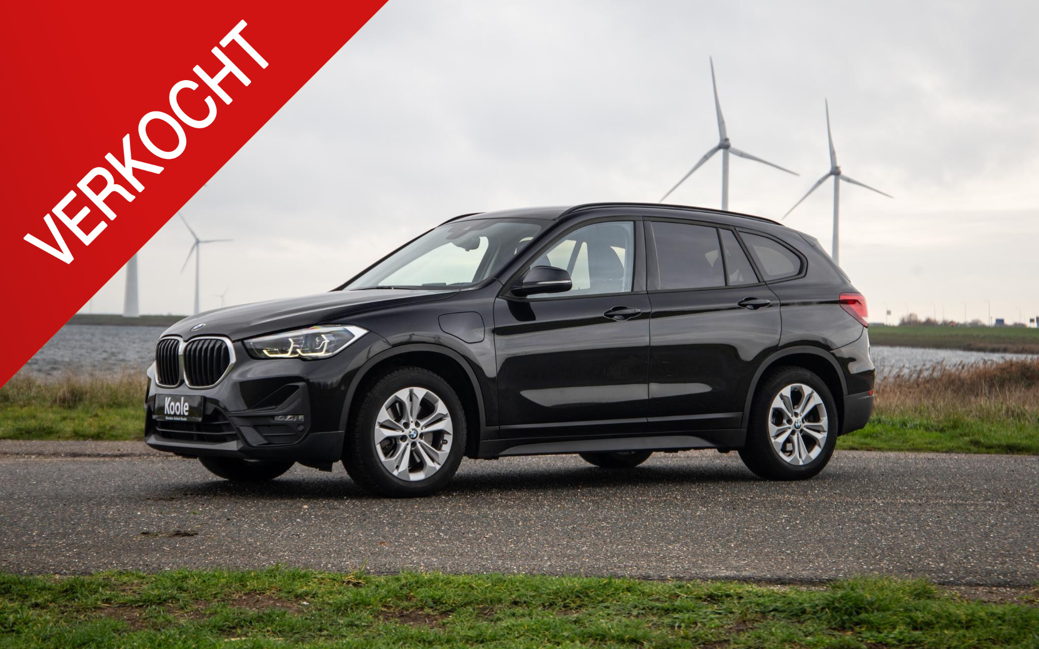 BMW X1 xDrive25e Executive 2021 - voorkant