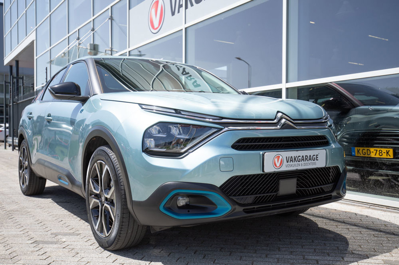 Foto van Citroen E-c4