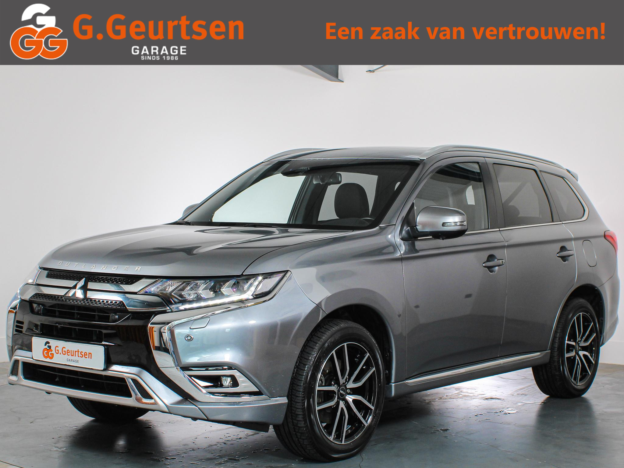 Mitsubishi Mitsubishi Outlander 2.4 PHEV Intense+ 2019 - voorkant