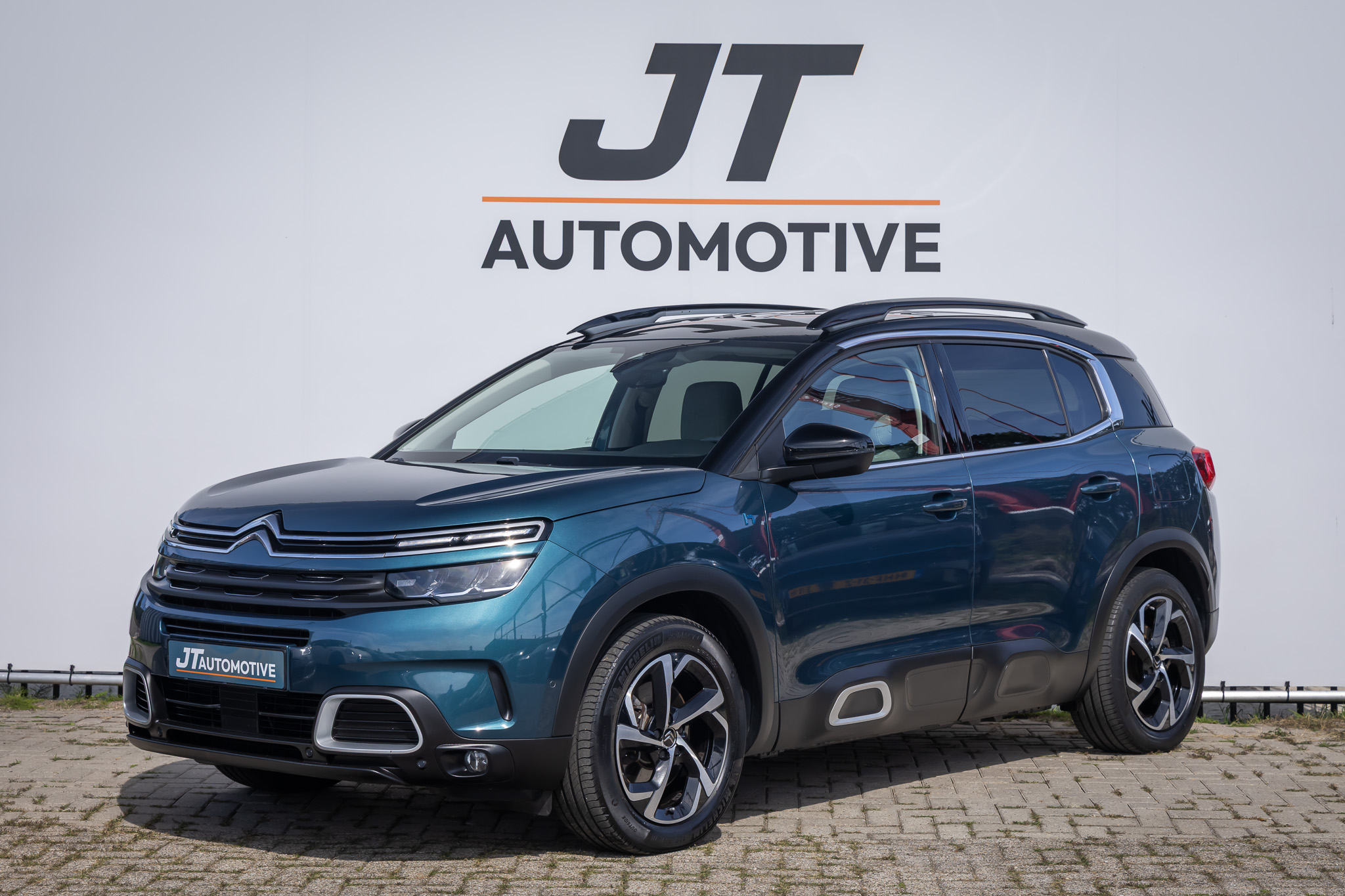 Citroen C5 Aircross 1.6 plug in hyb 225 Shin Half ledere bekleding | 360 camera | elektrische stoel | Stoelverwarming | Cruise control | Carplay | 2021 - voorkant