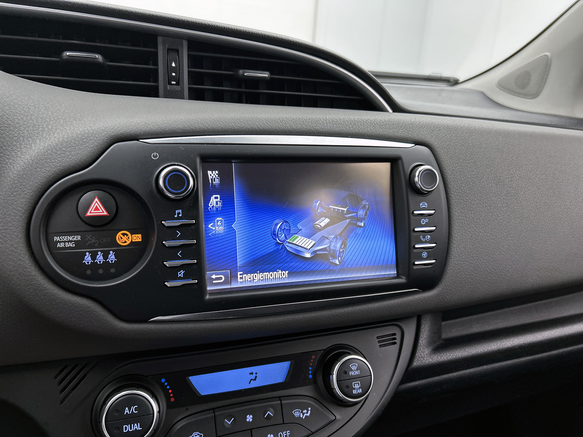 Foto van Toyota Toyota Yaris Hybrid