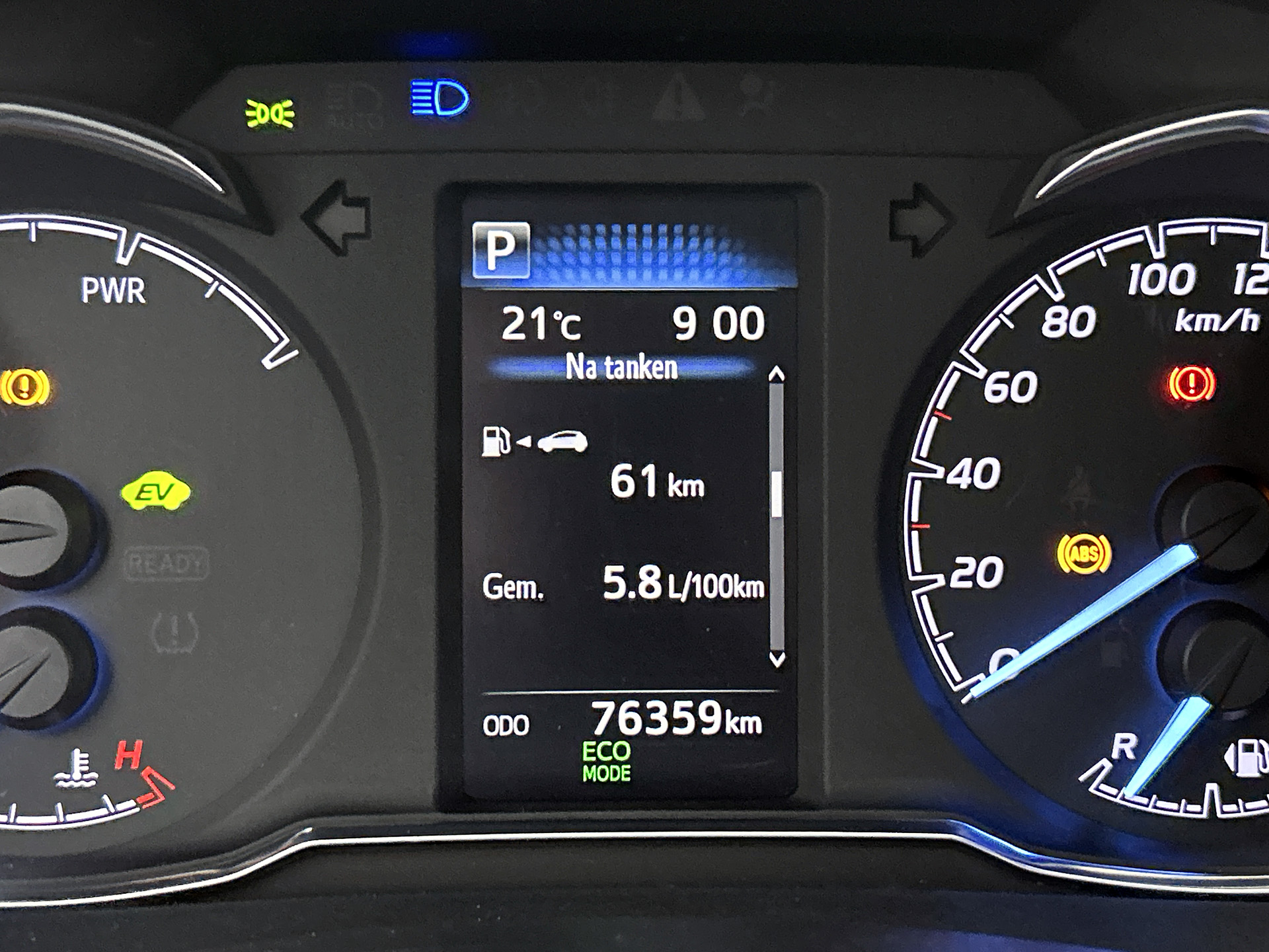 Foto van Toyota Toyota Yaris Hybrid
