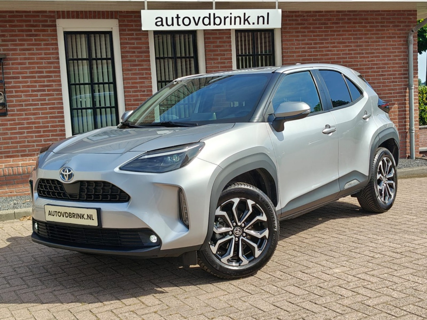 Toyota Toyota Yaris Cross 1.5 Hybrid, DEALER ONDERHOUDEN / CAMERA / STOELVERWARMING 2022 - voorkant