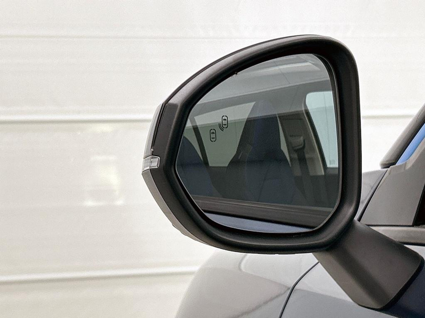 Foto van Lynk&co LYNK & Co 01