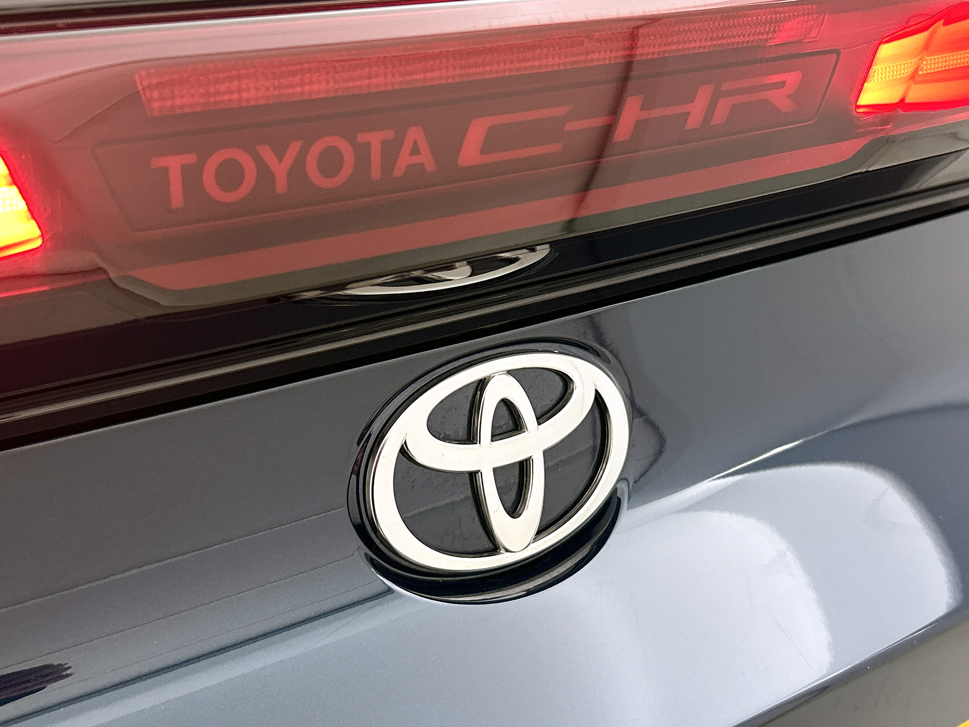 Foto van Toyota Toyota C-hr