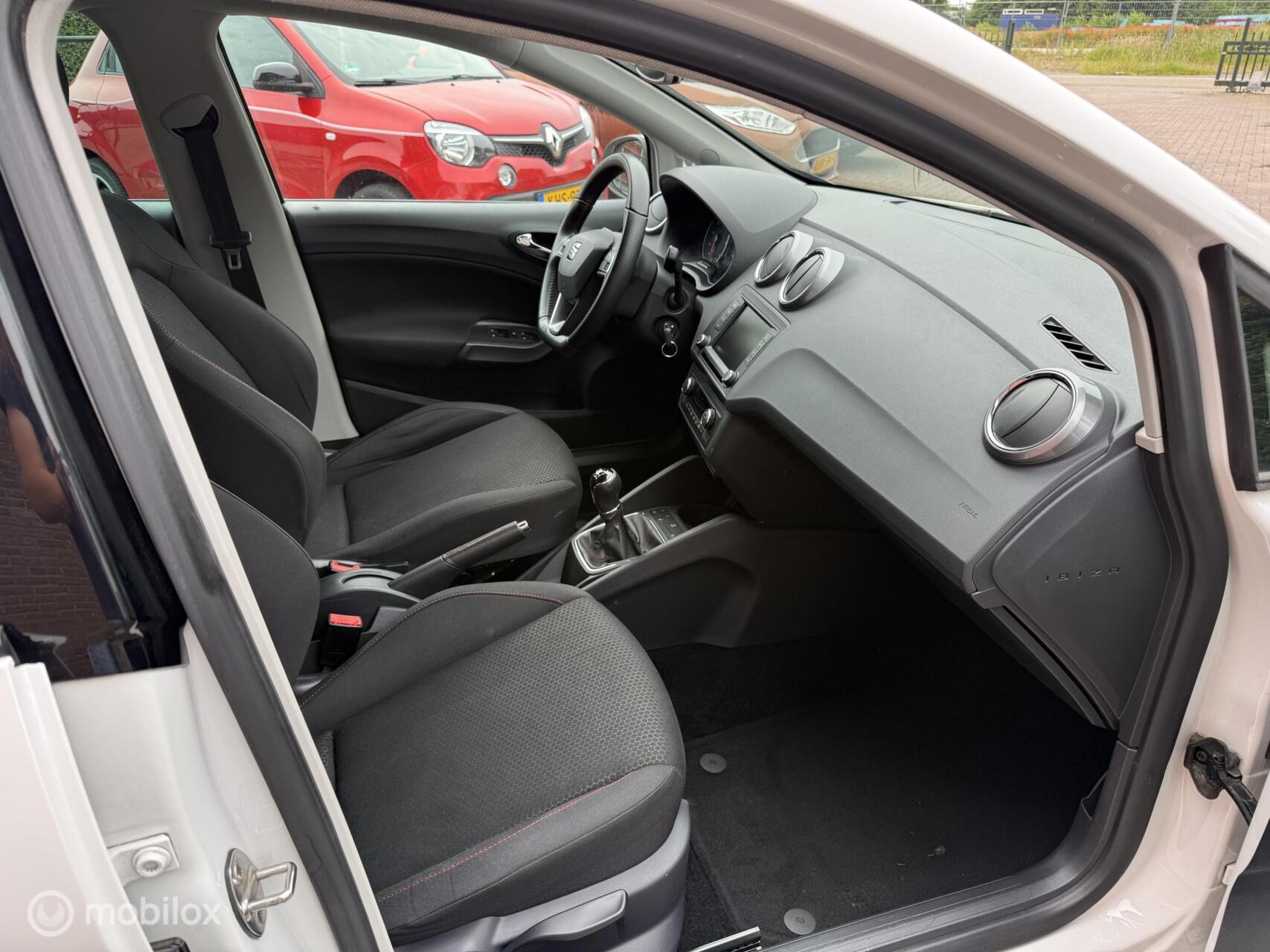 Foto van Seat Ibiza