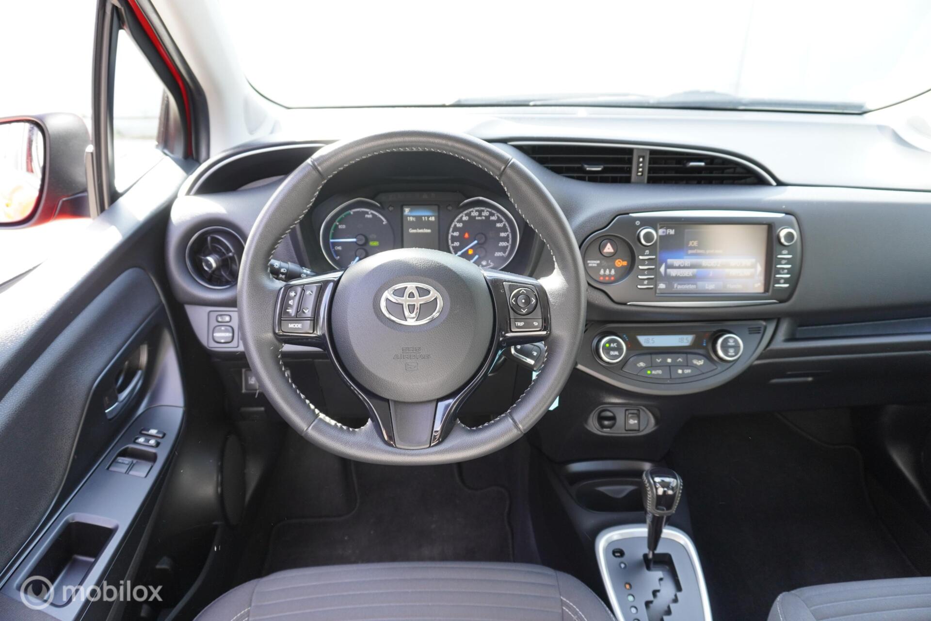 Foto van Toyota Toyota Yaris Hybrid