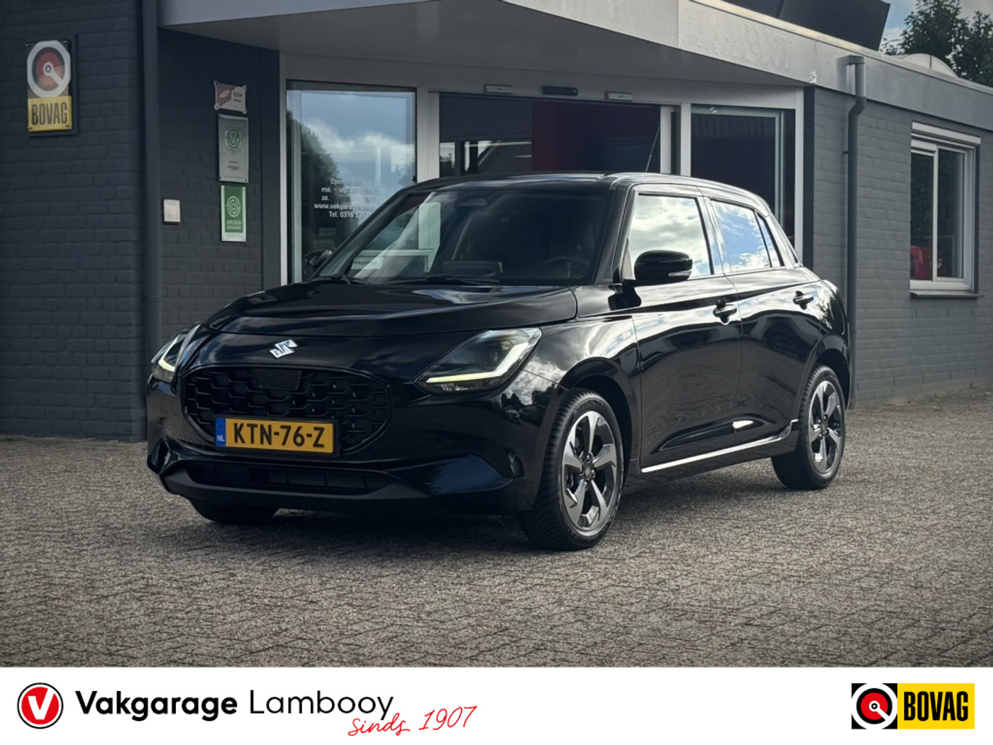 Suzuki Swift 1.2 Style SmartHybrid Automaat Navi Camera Adaptive-cruise 2025 - voorkant