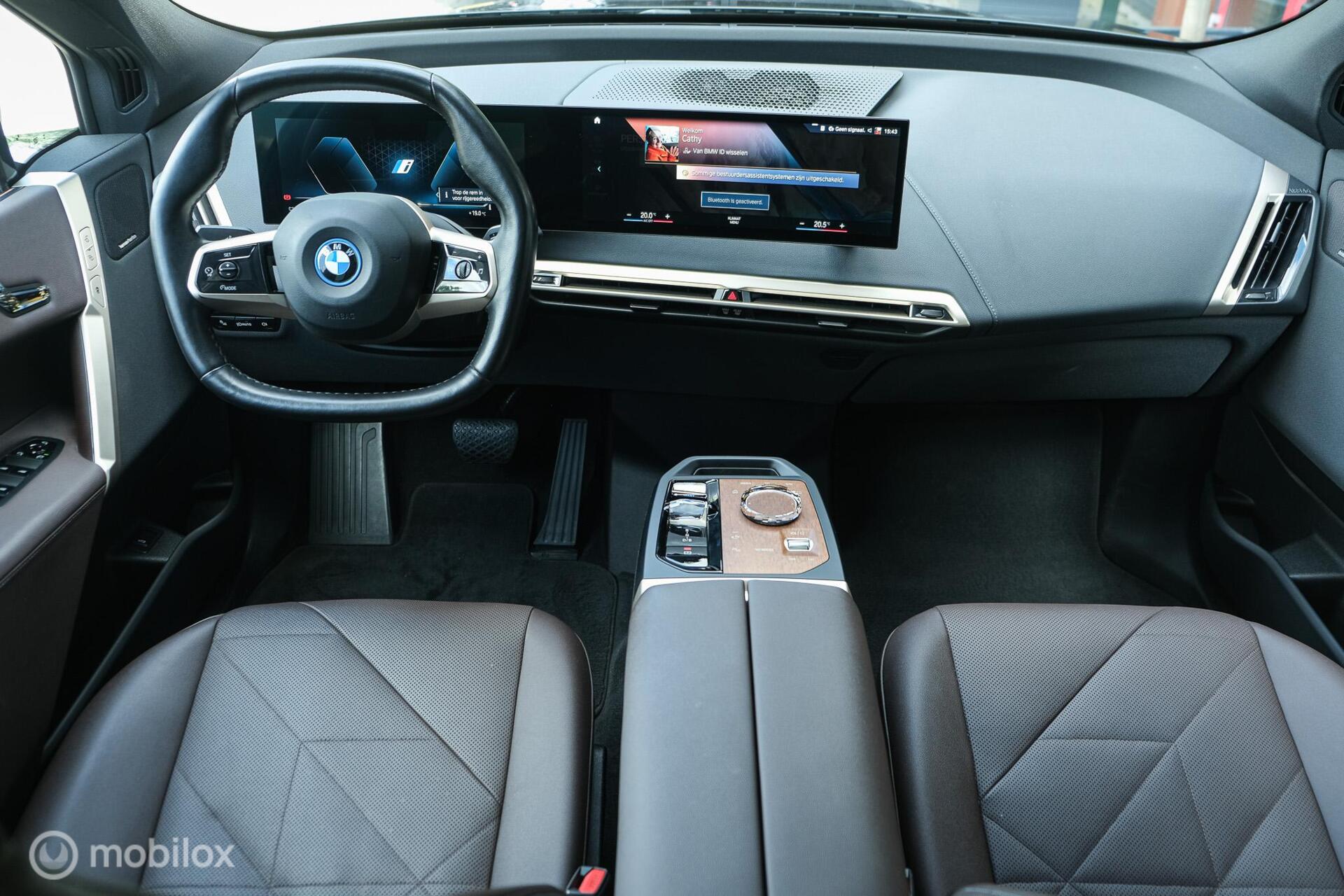 Foto van BMW Ix