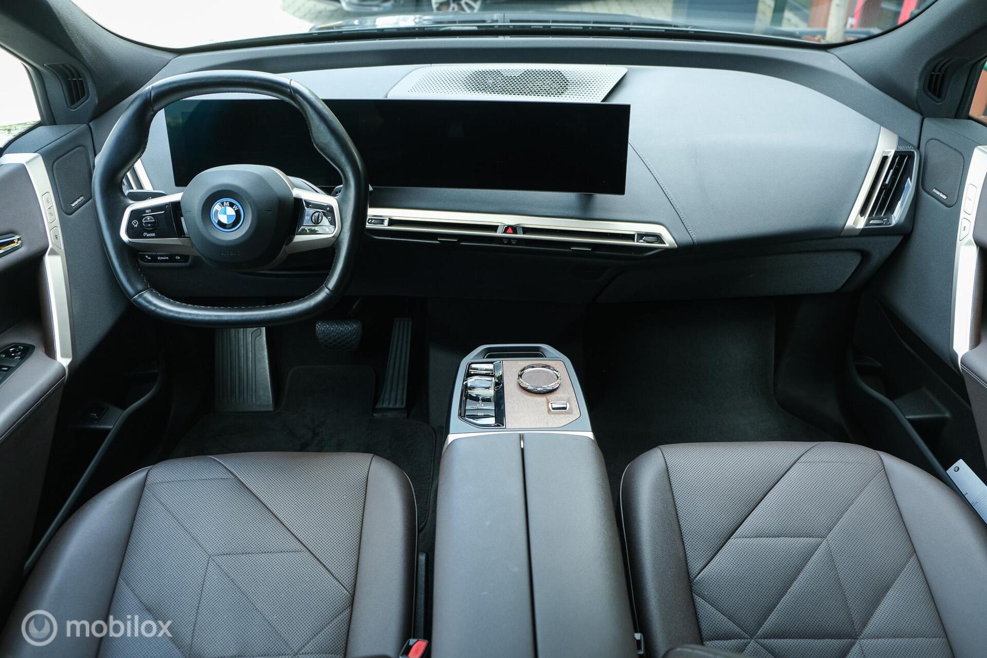 Foto van BMW Ix