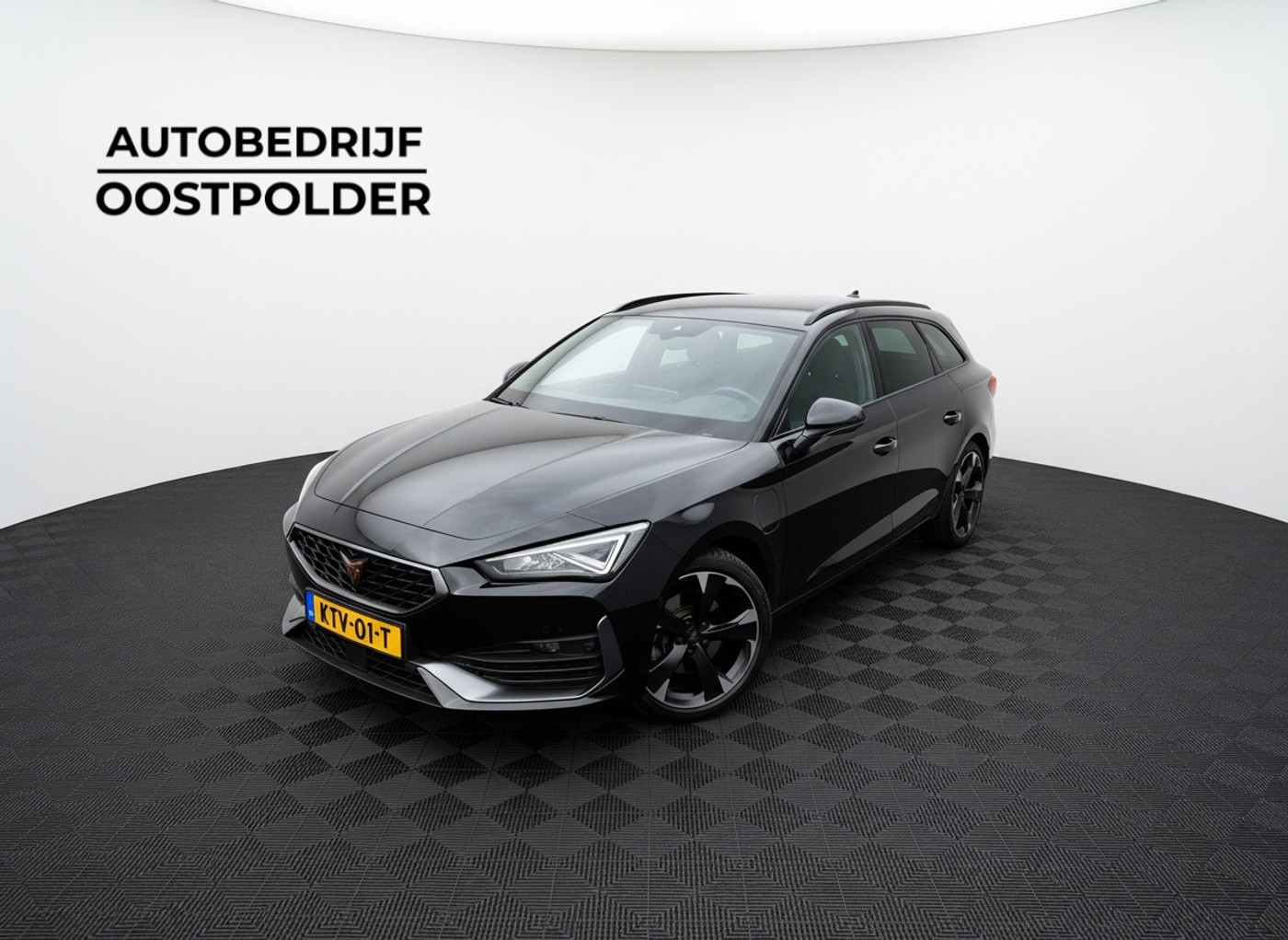Cupra Cupra Leon SP E-hybrid150 1.4 e-Hybrid Essential SOH 97% 2023 - voorkant