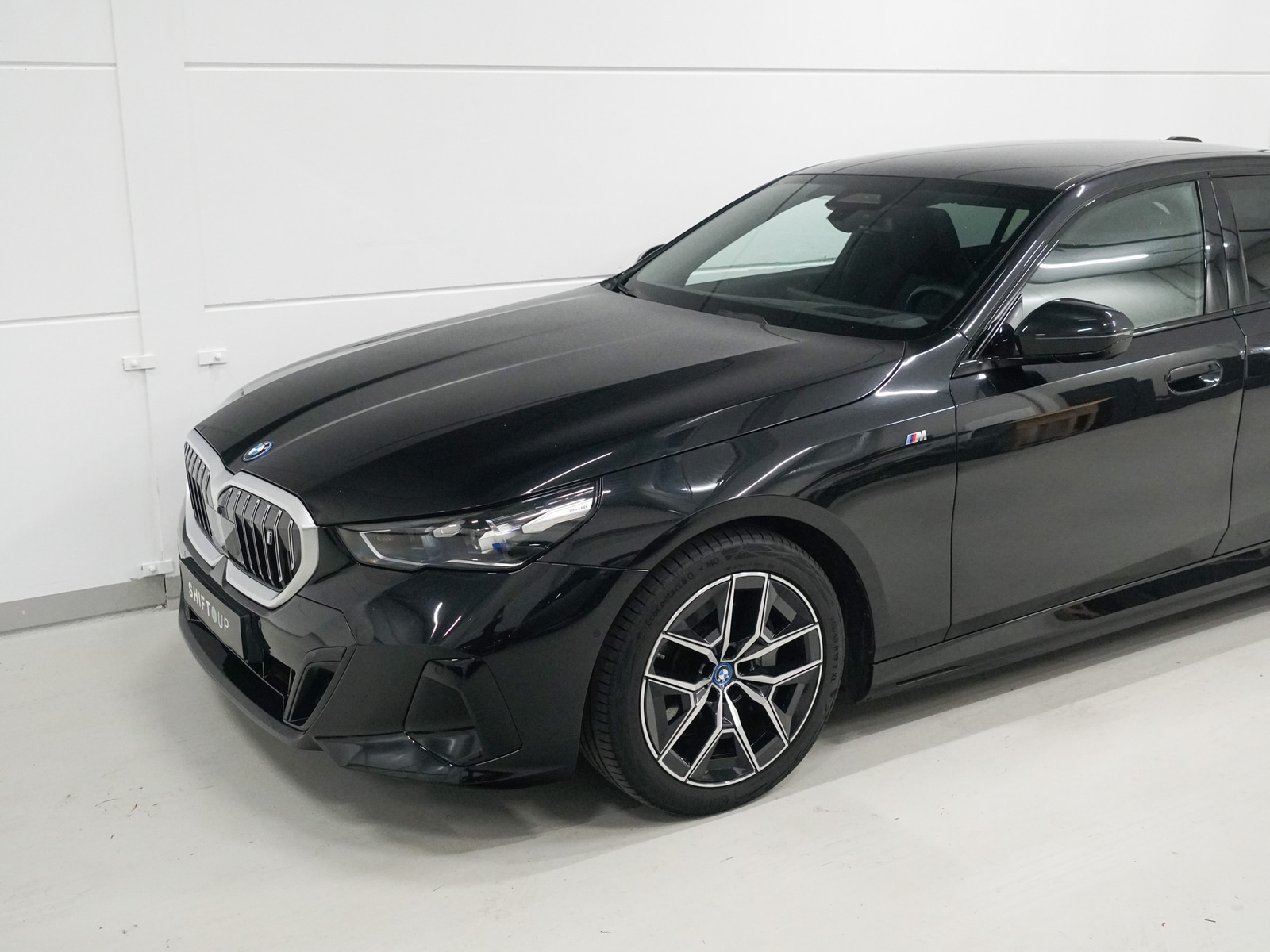 Foto van BMW I5 Edrive40