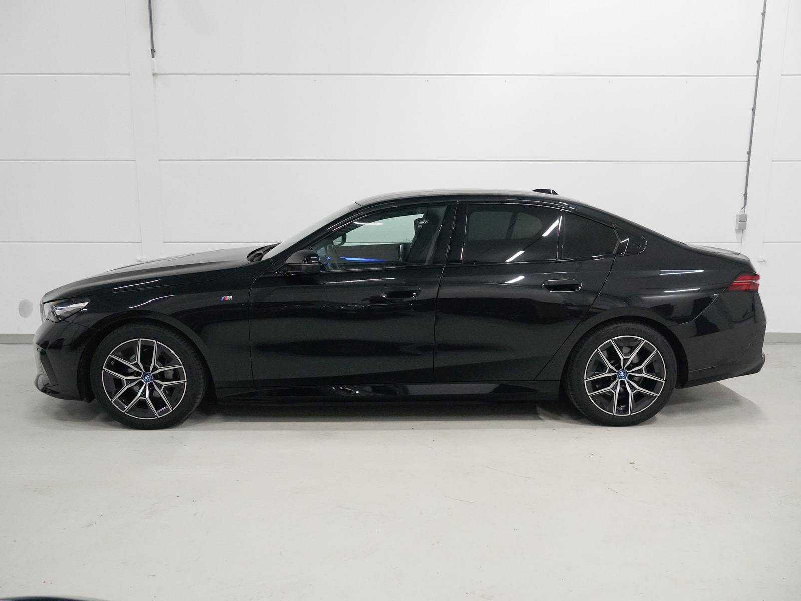 Foto van BMW I5 Edrive40