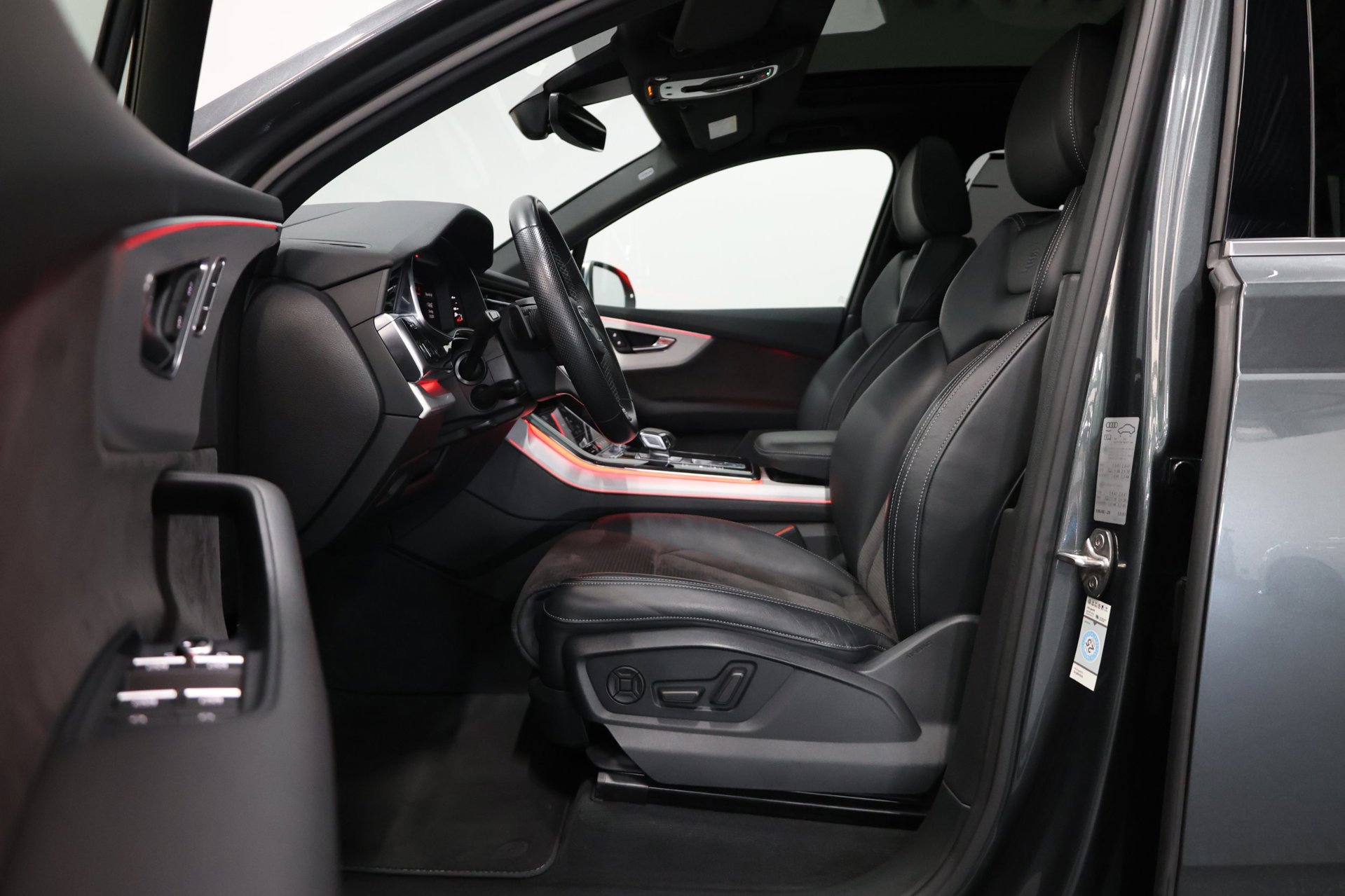 Foto van Audi Q7 55 TFSI E