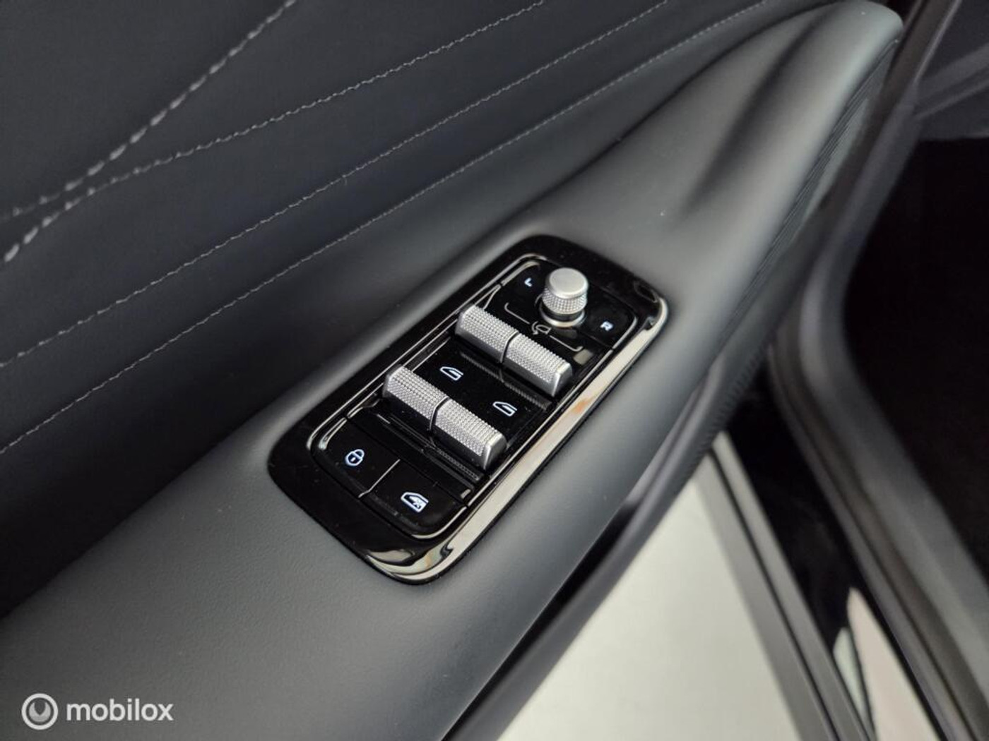 Foto van Geely Starray Em-i