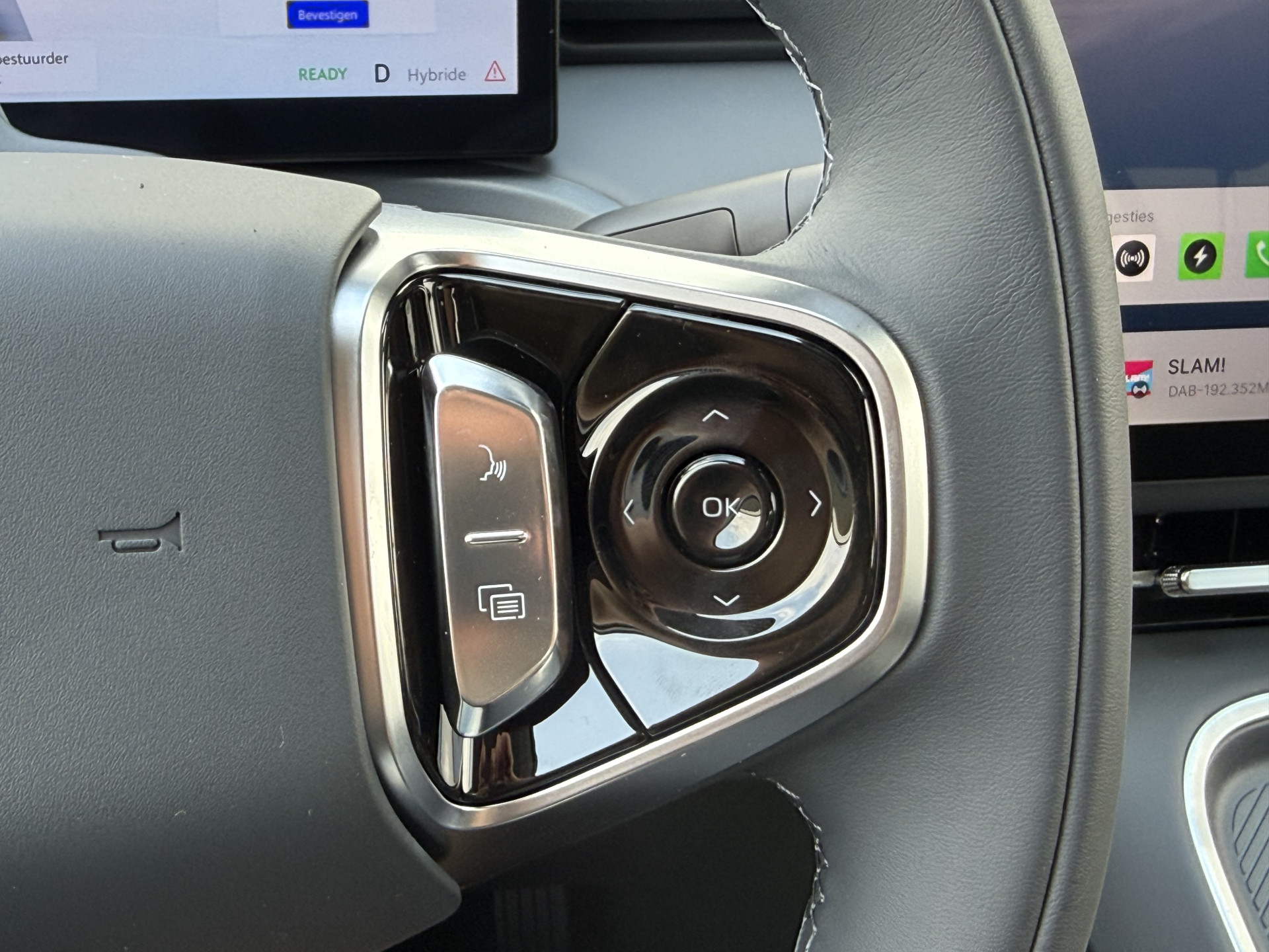 Foto van Geely Starray Em-i