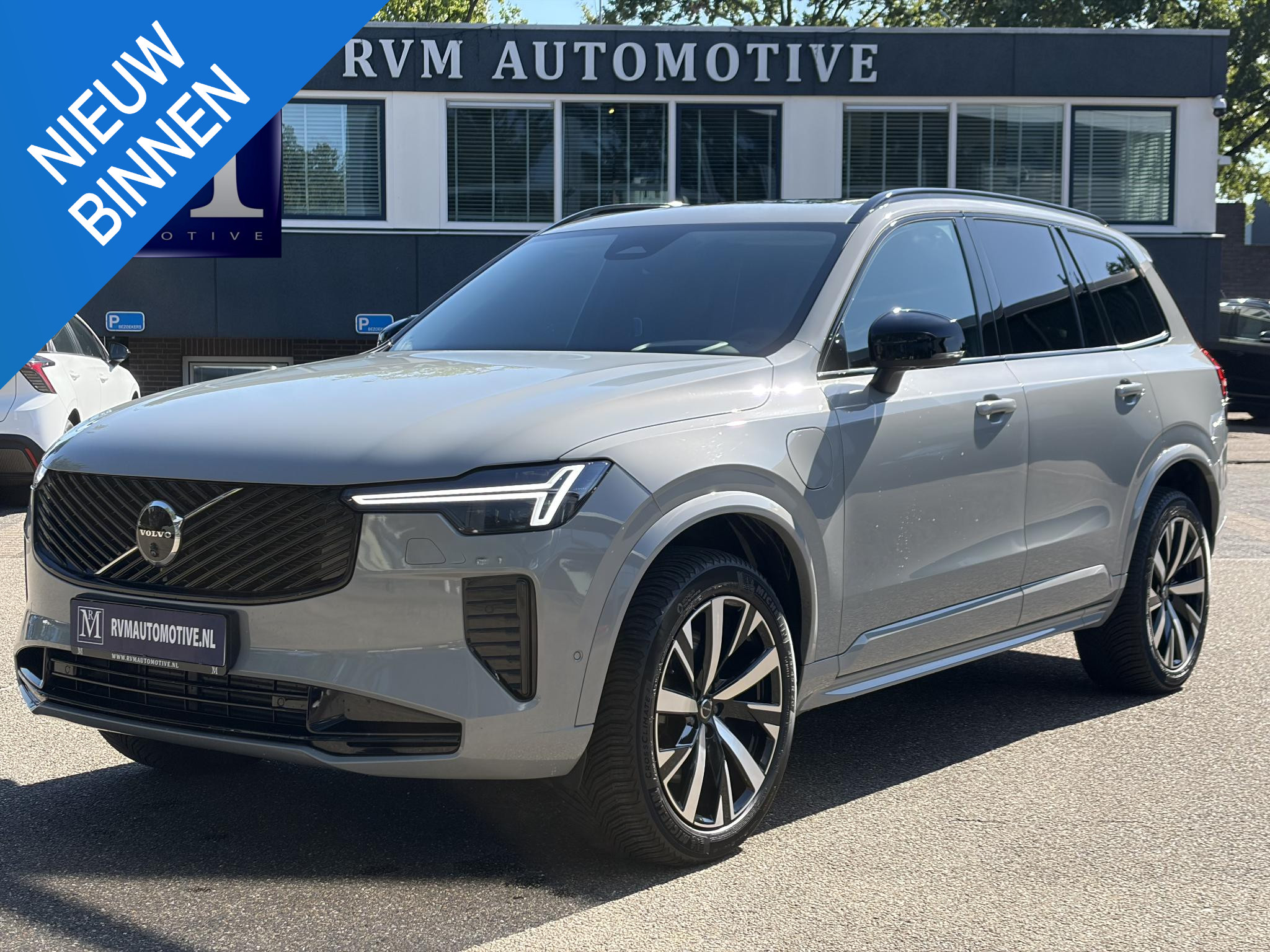 Volvo Xc90 2.0 T8 Plug-in hybrid AWD Plus Dark 2025 - voorkant
