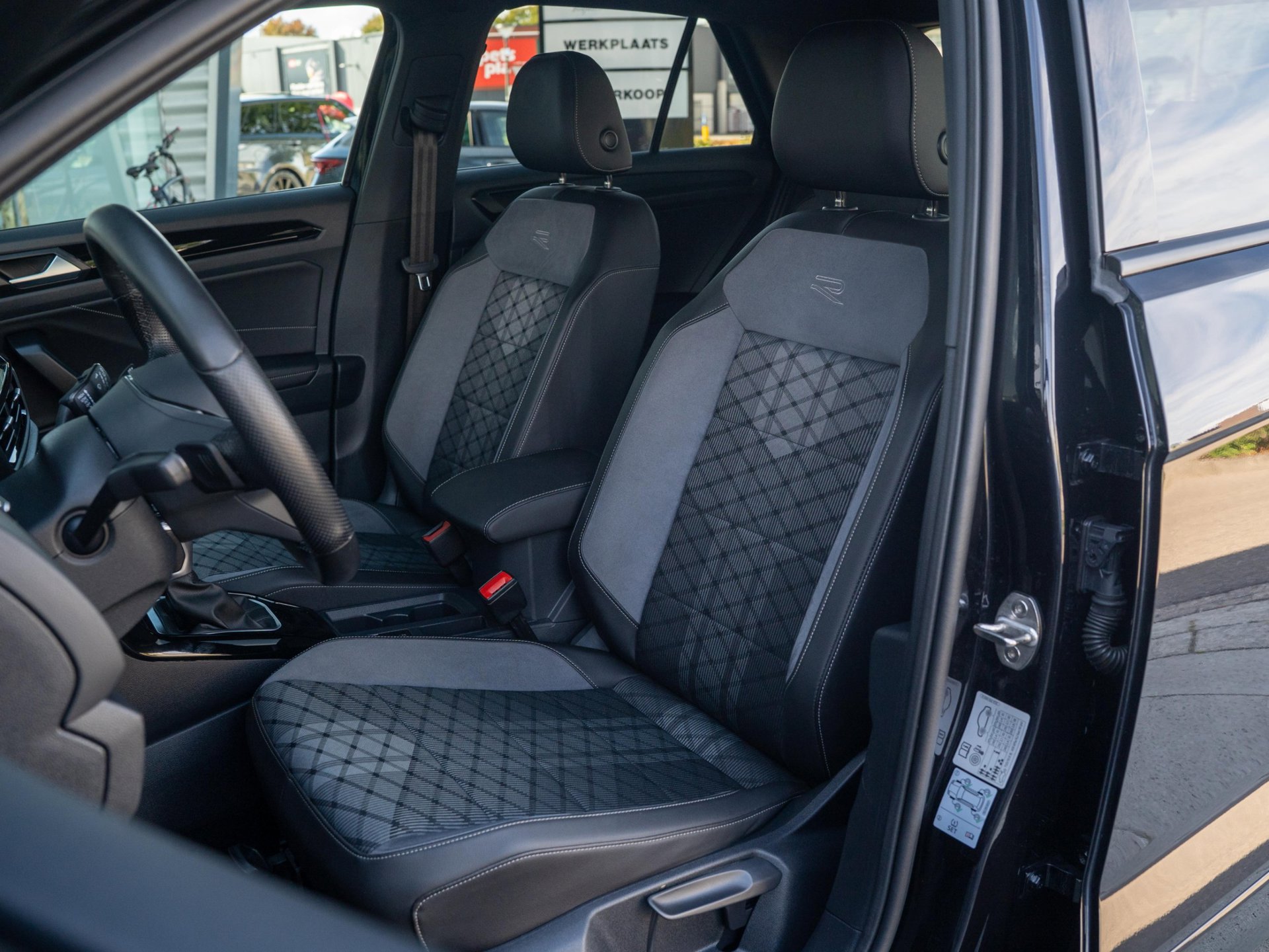 Foto van Volkswagen T-roc