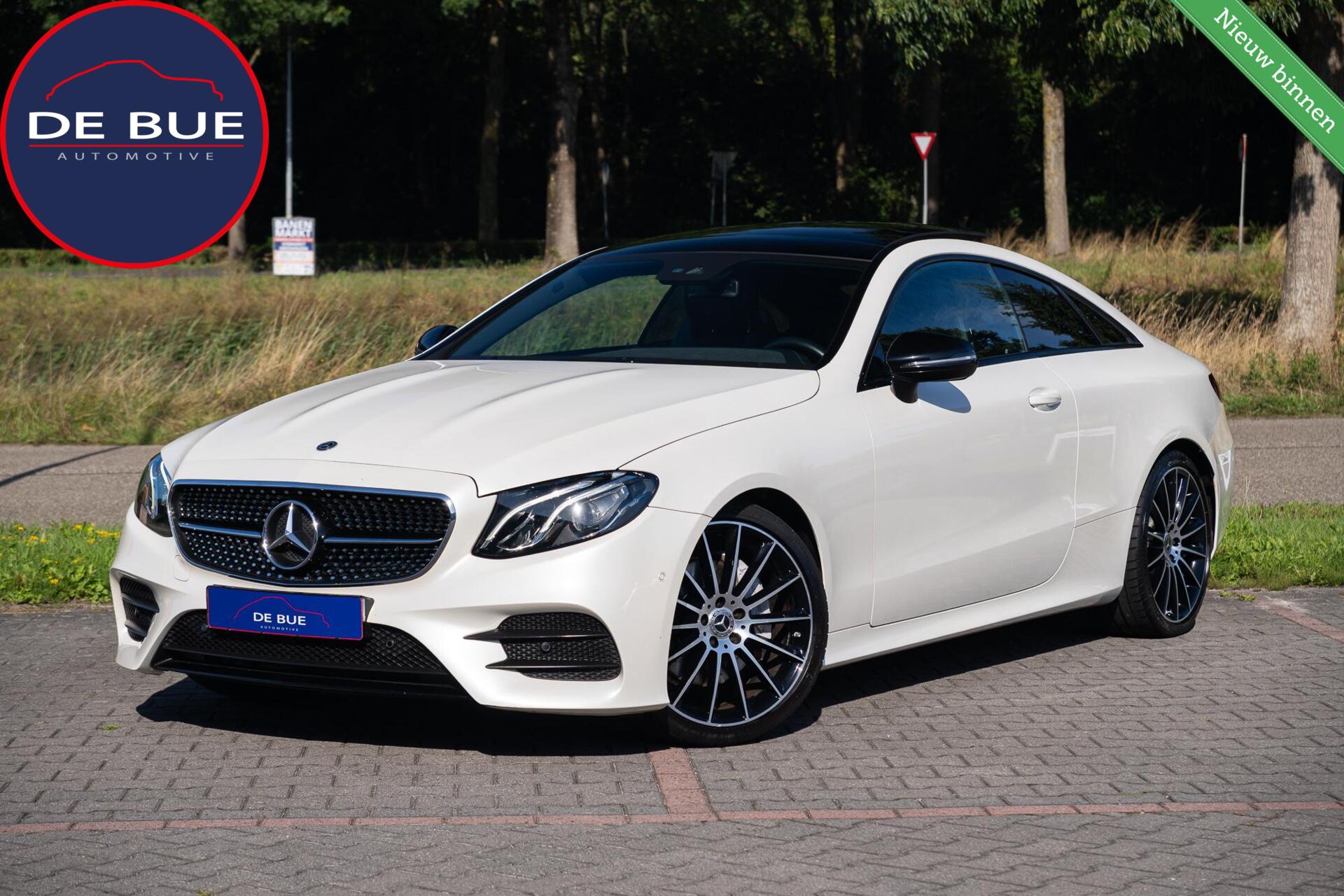 Mercedes E-klasse Coupé 200 AMG 9G|Panoramadak|WideScreen|Burmester|Sfeerverlichting|LED|Night|2 Eig|Dealer Onderhouden 2018 - voorkant