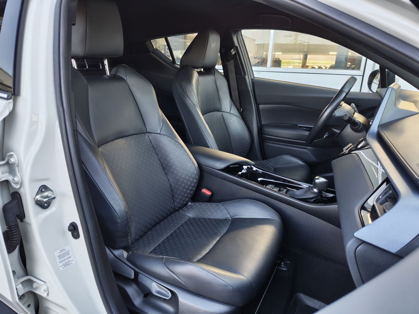 Foto van Toyota Toyota C-hr