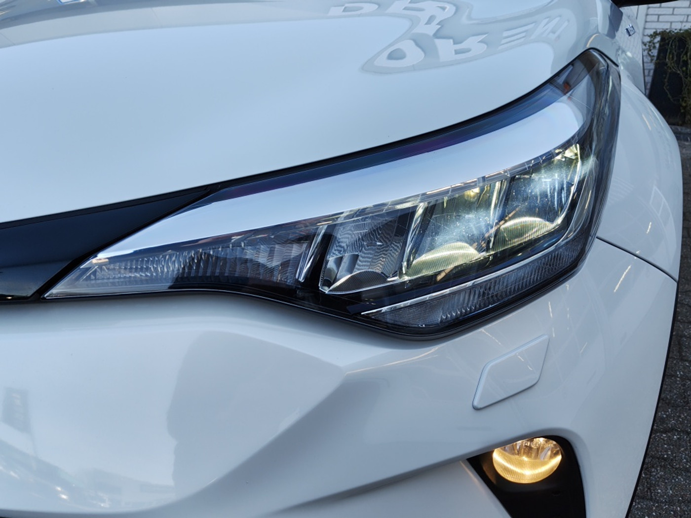 Foto van Toyota Toyota C-hr