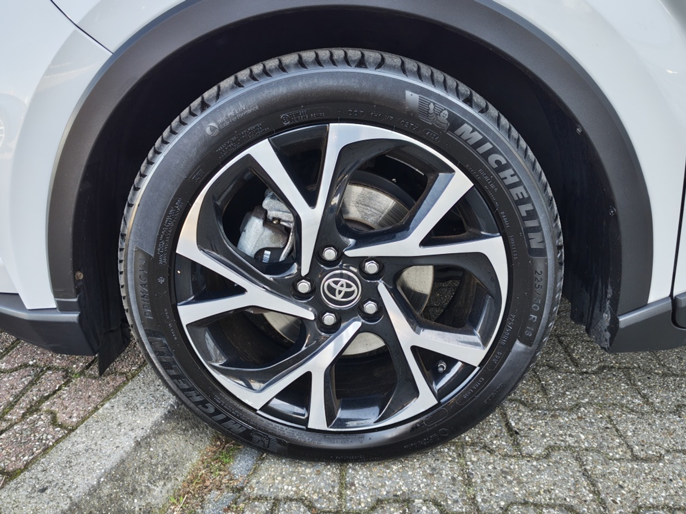 Foto van Toyota Toyota C-hr