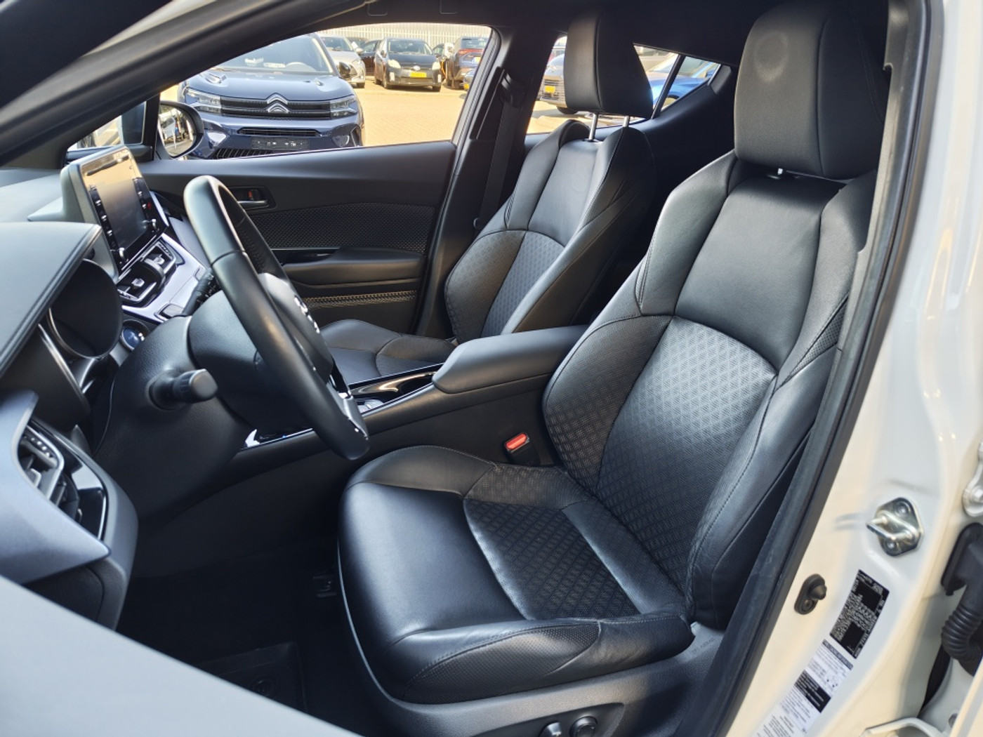 Foto van Toyota Toyota C-hr