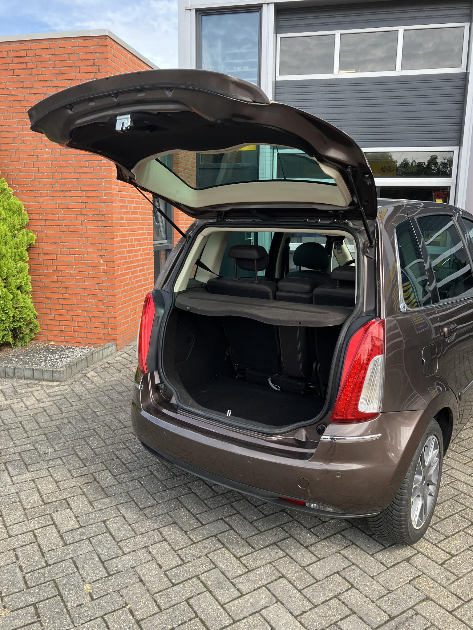 Foto van Lancia Lancia Musa