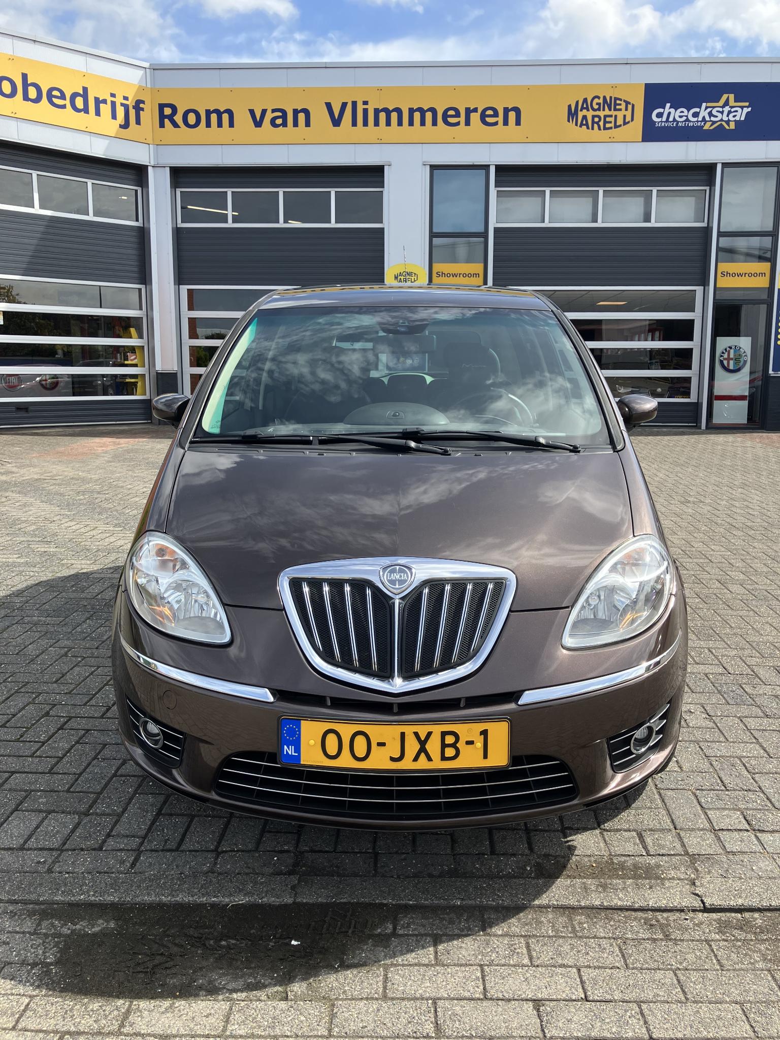 Foto van Lancia Lancia Musa