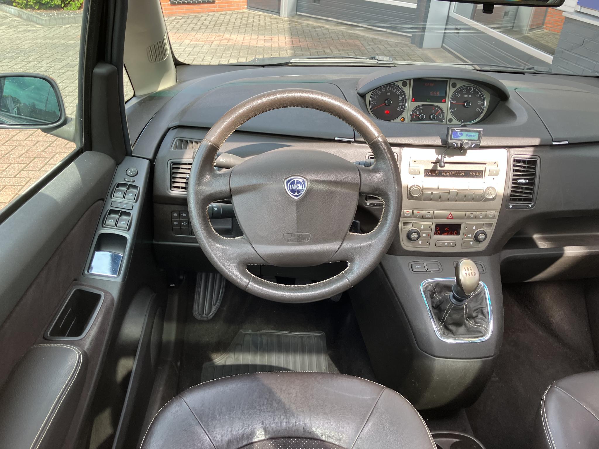Foto van Lancia Lancia Musa