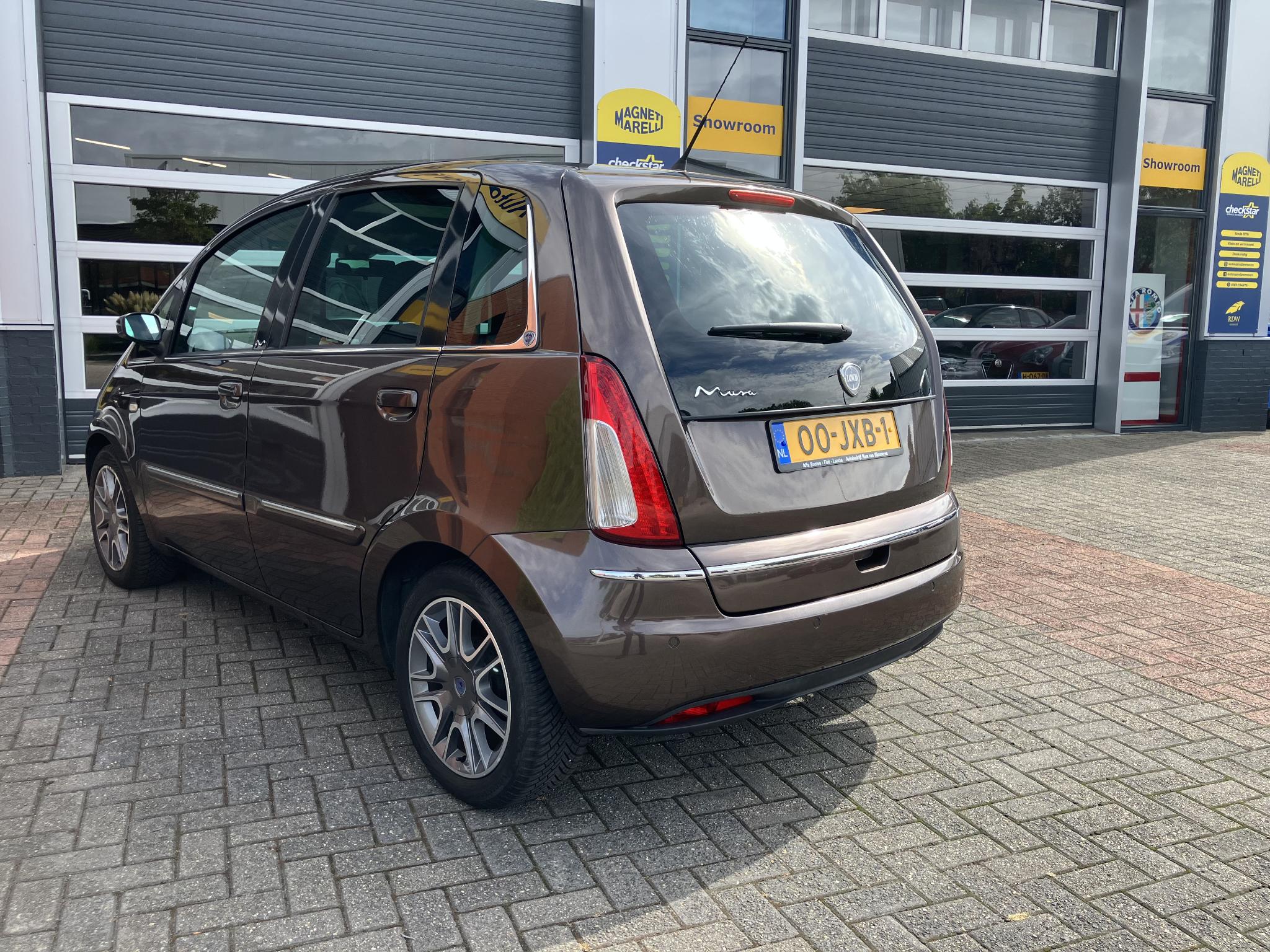 Foto van Lancia Lancia Musa