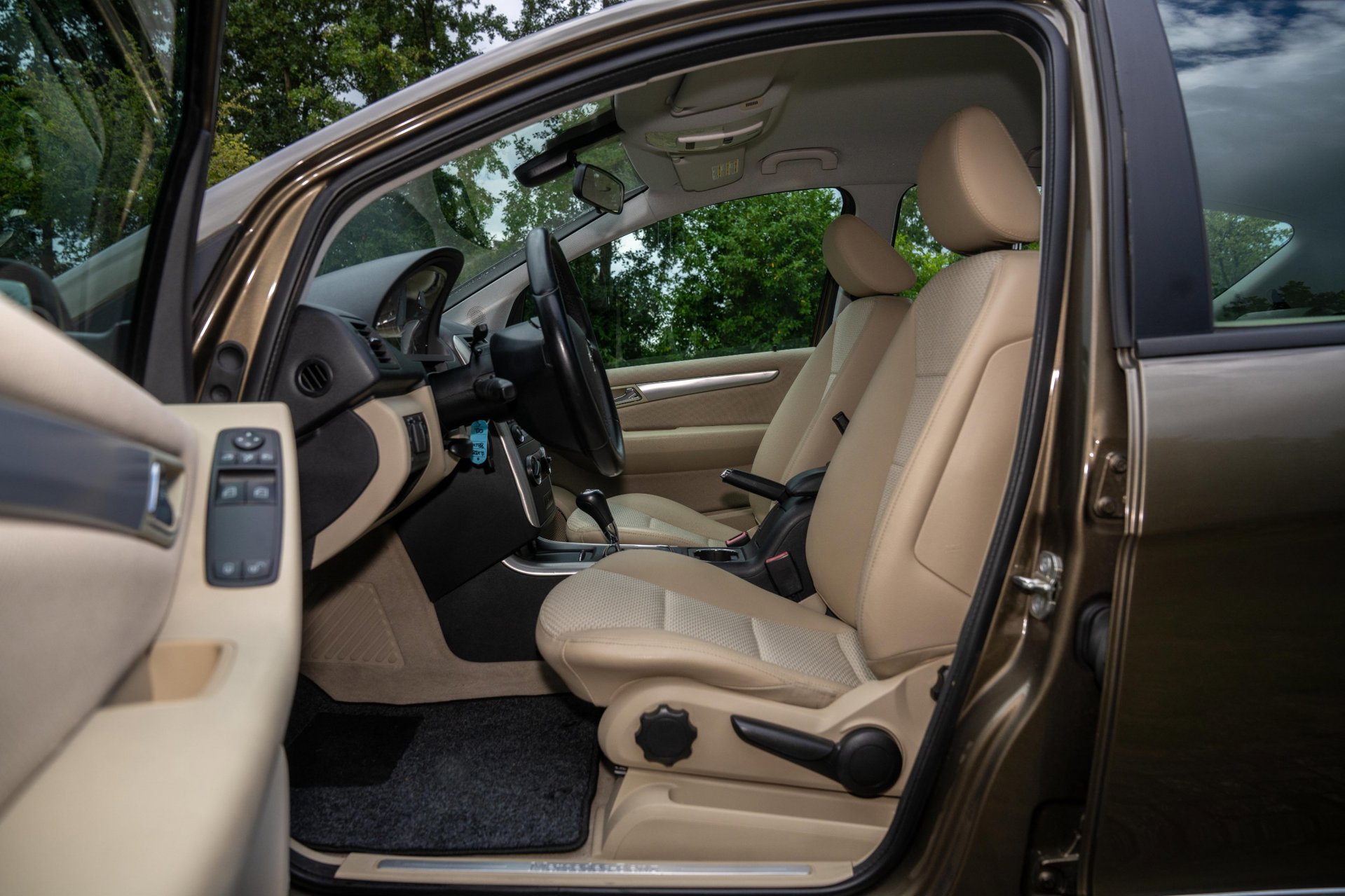 Foto van Mercedes-Benz A 160
