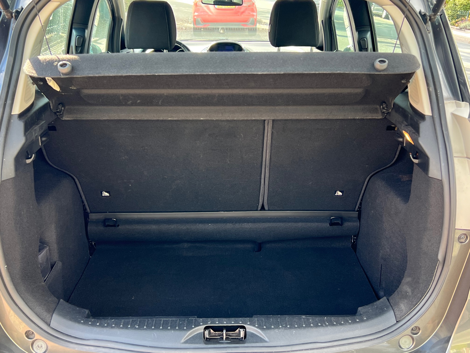 Foto van Ford B-max