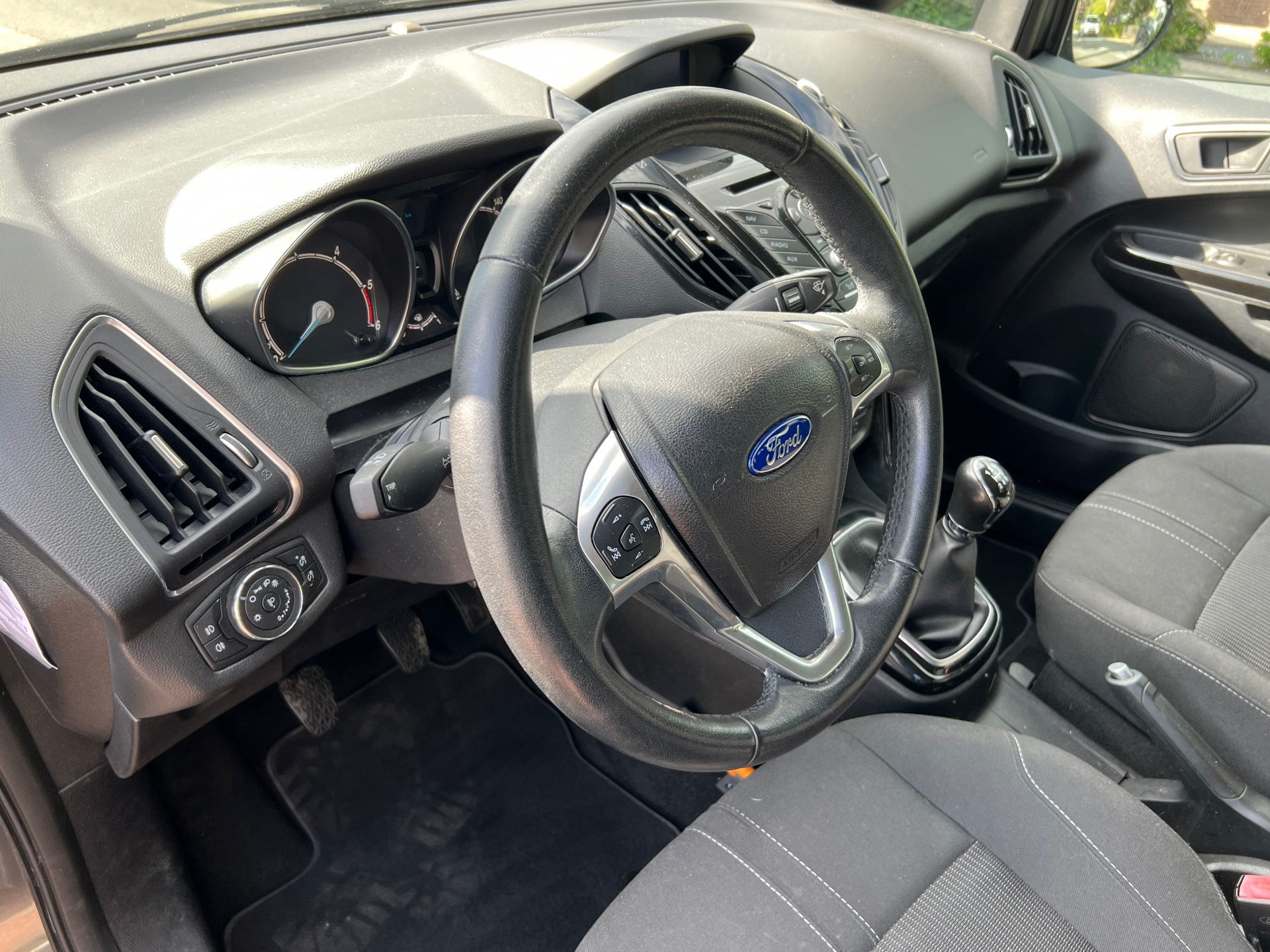 Foto van Ford B-max